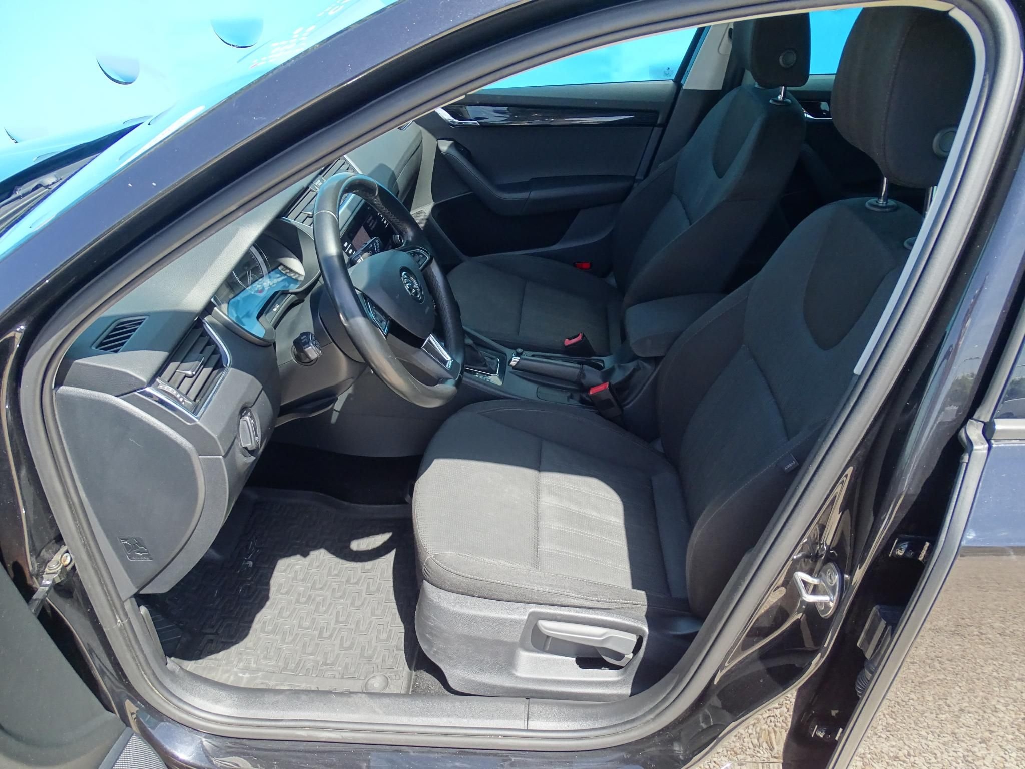 SKODA OCTAVIA