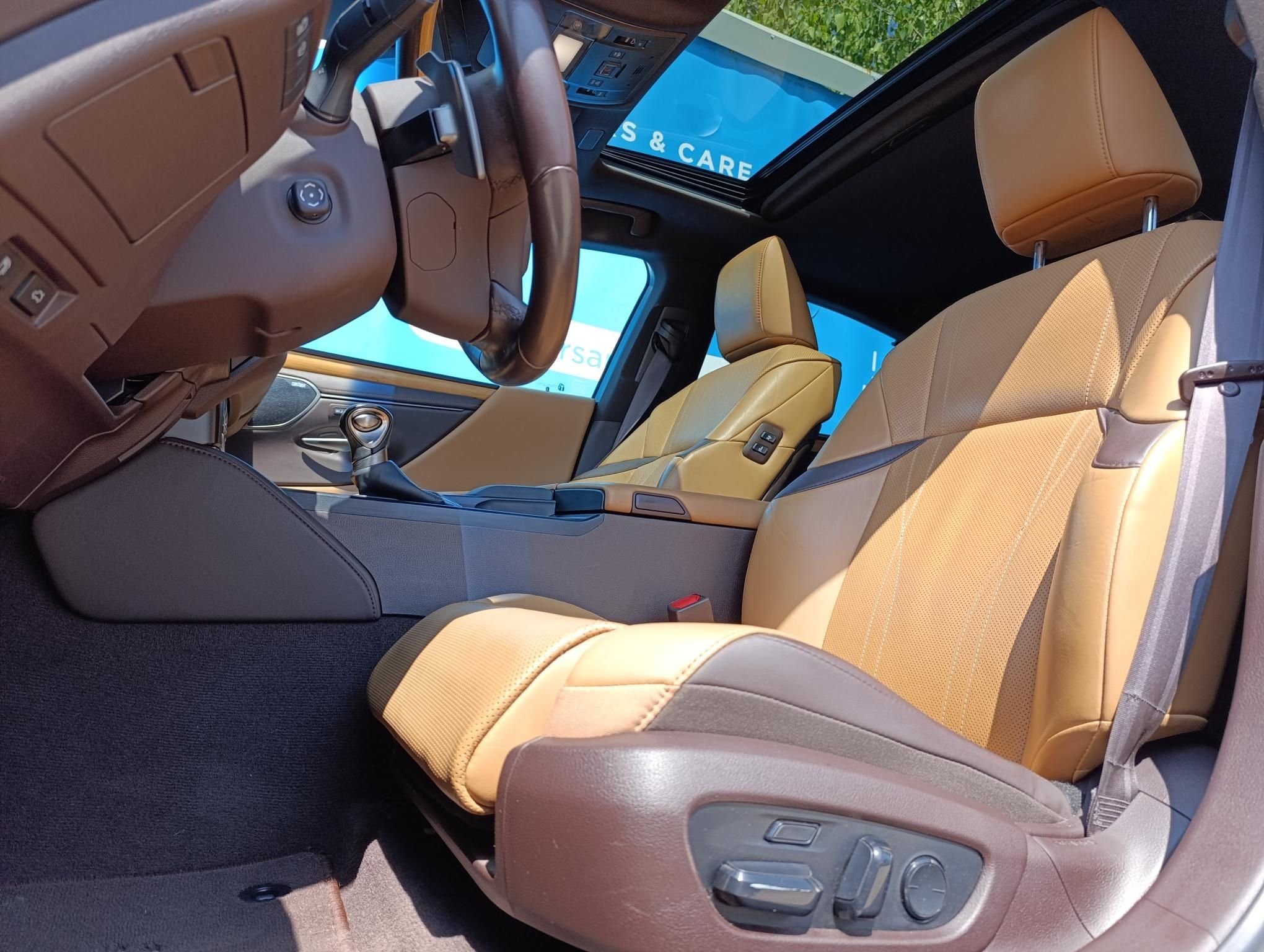LEXUS ES