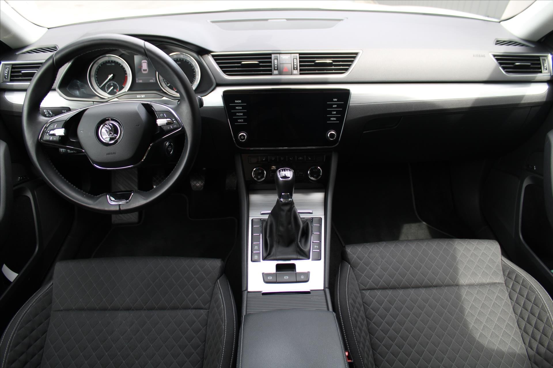 Škoda Superb