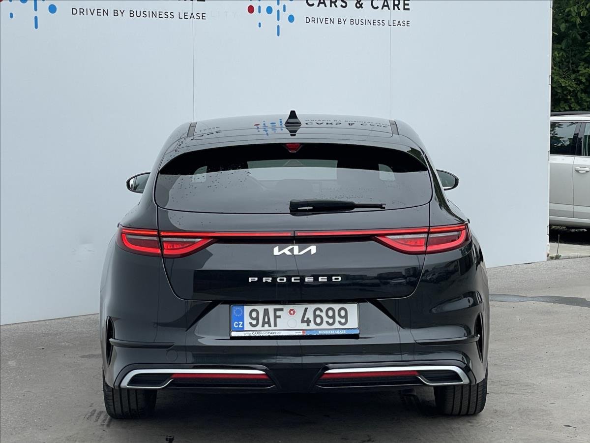 Kia ProCeed