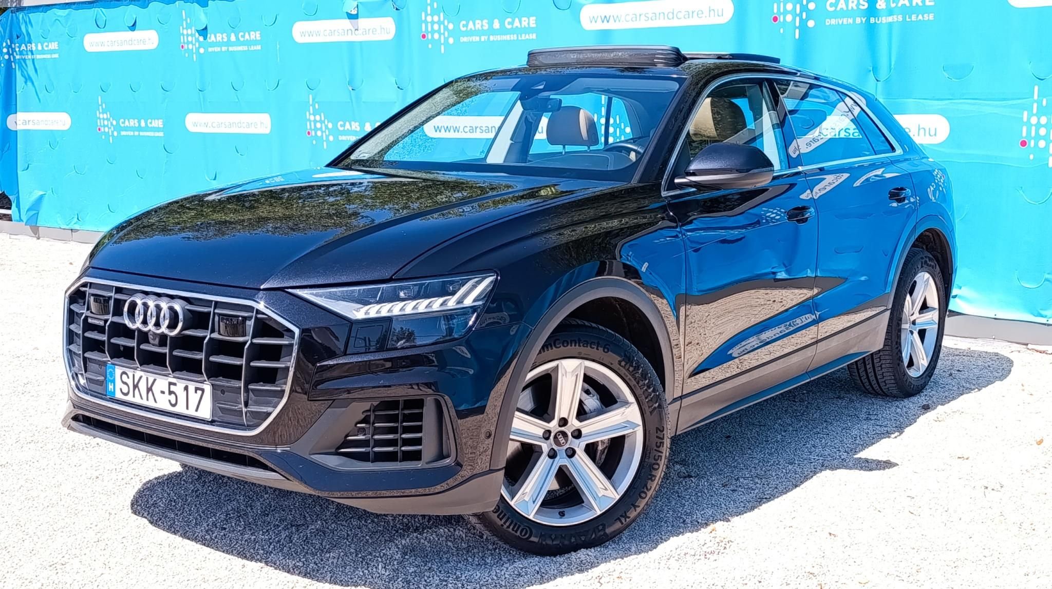 AUDI Q8