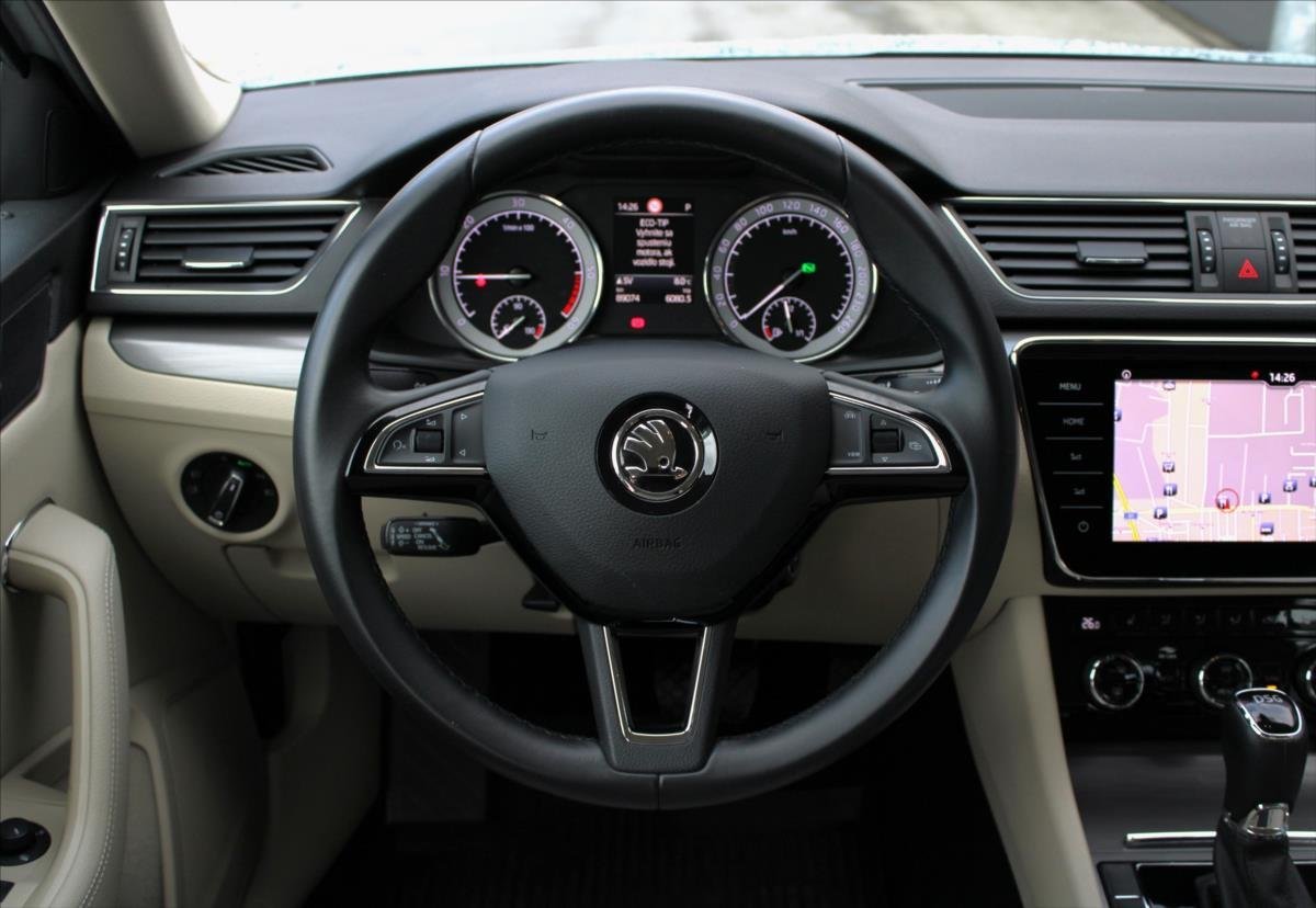 Škoda Superb