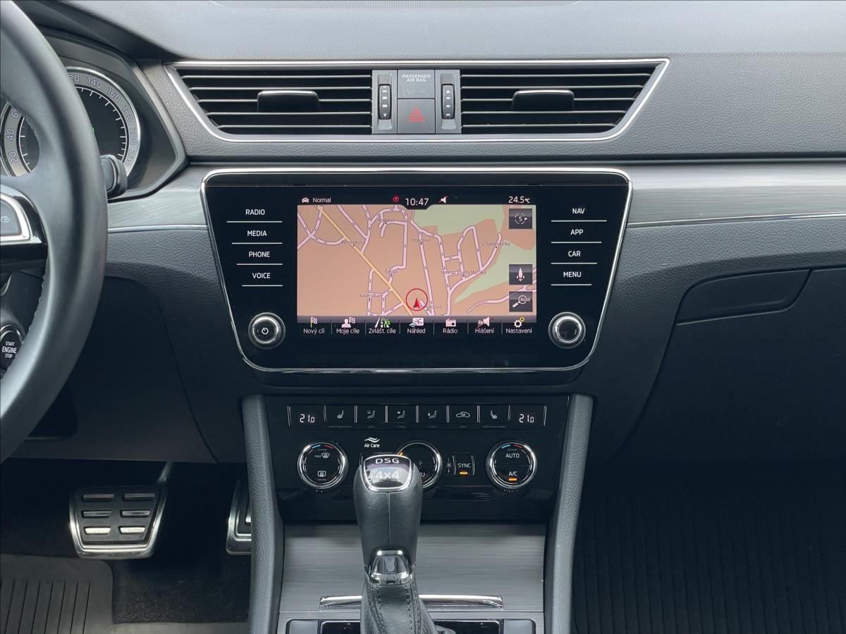 Škoda Superb
