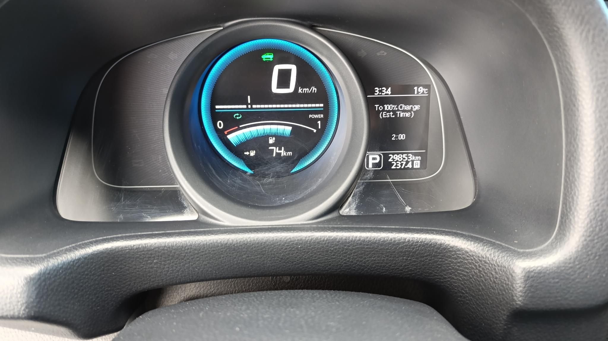 NISSAN NV200