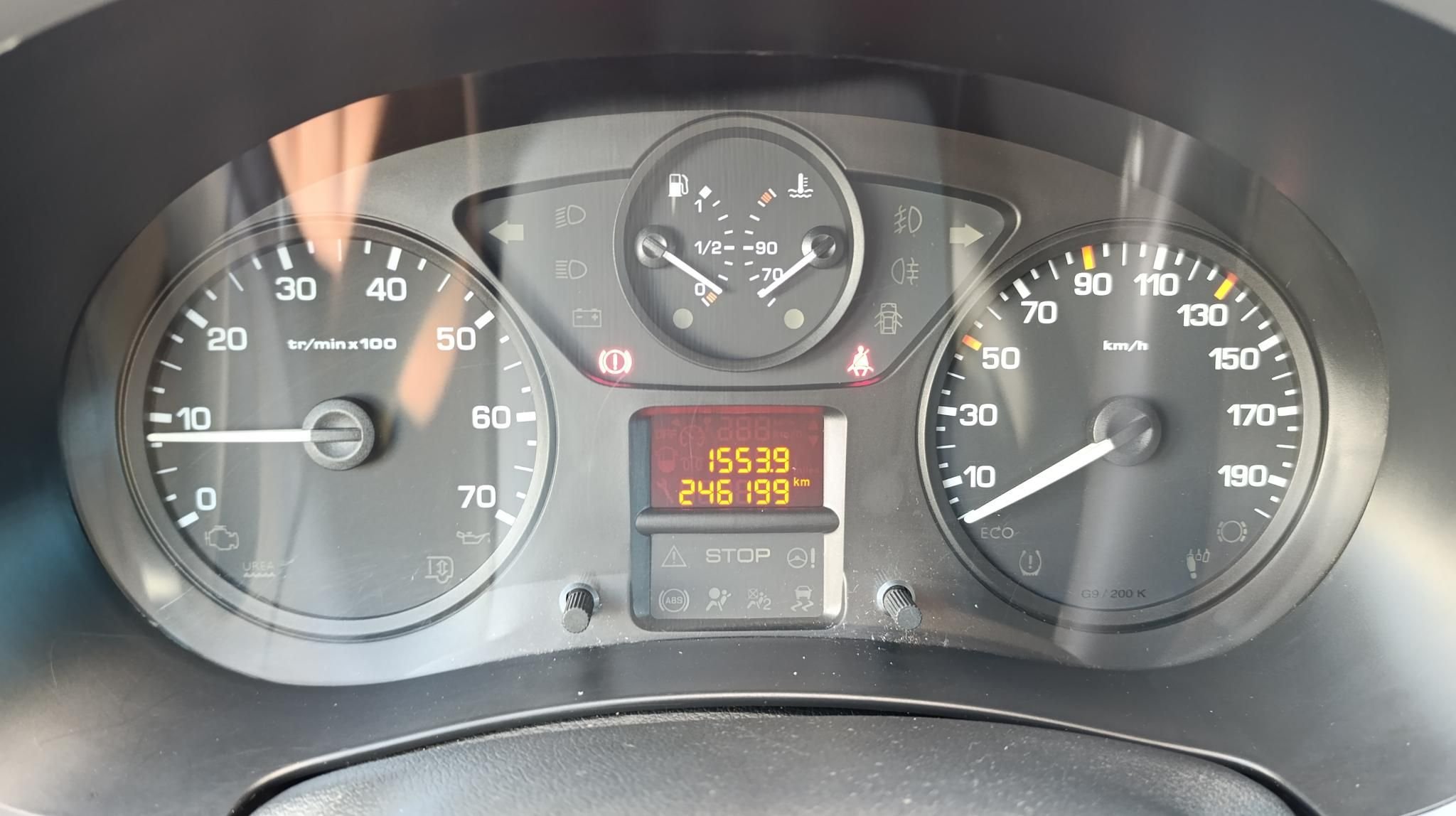 PEUGEOT PARTNER