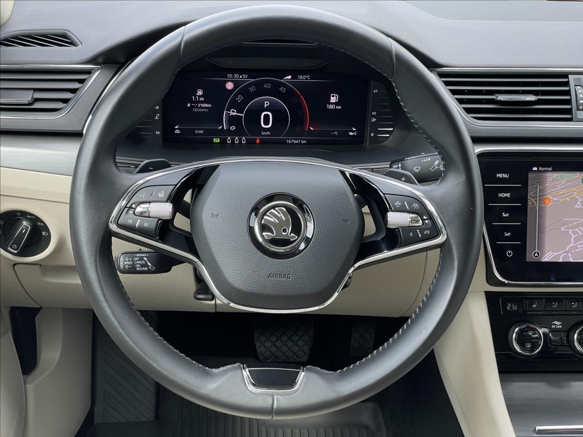 Škoda Superb