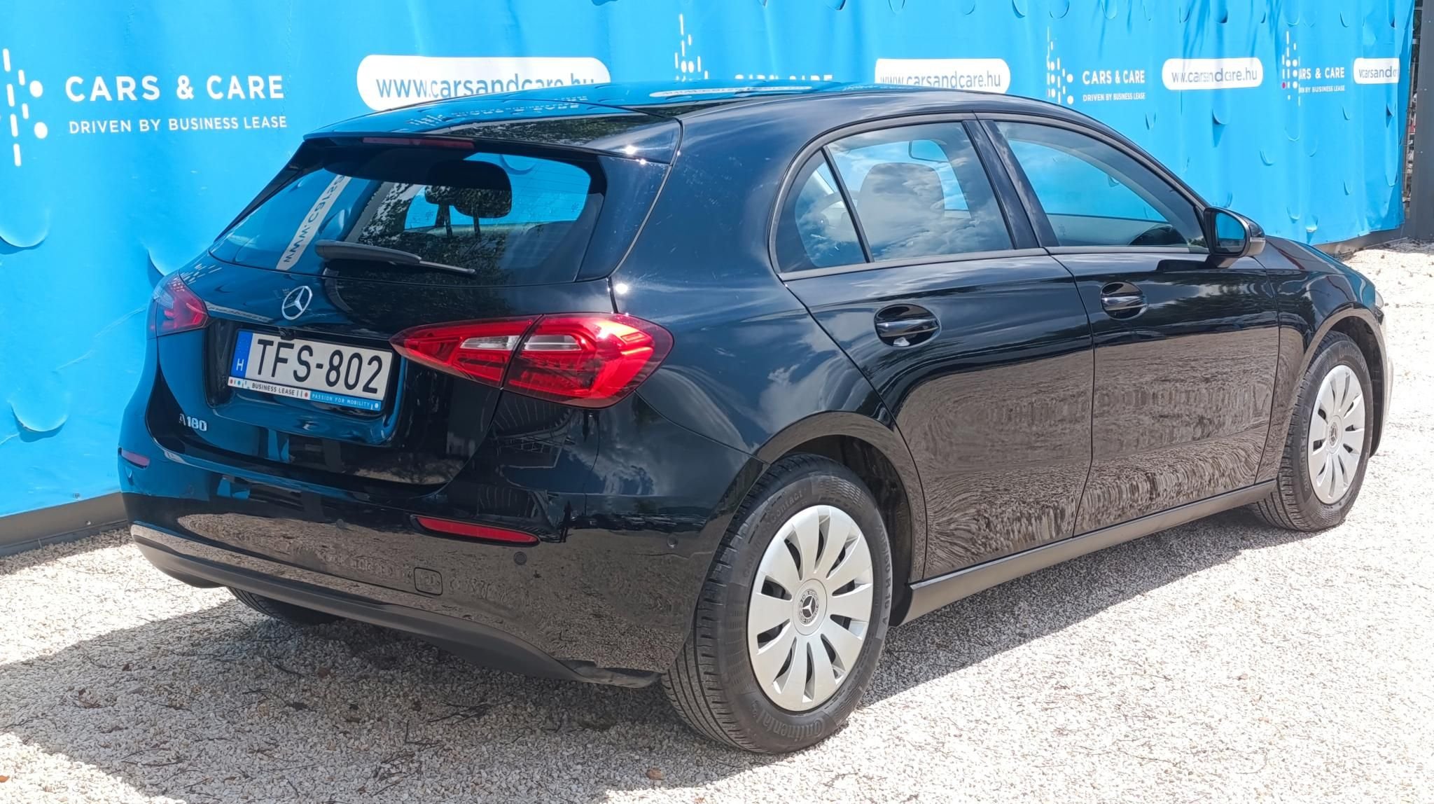 MERCEDES-BENZ A 180