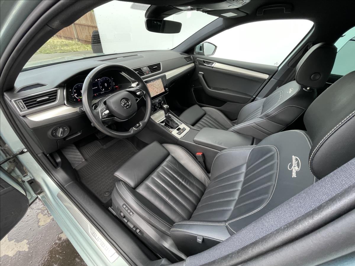 Škoda Superb