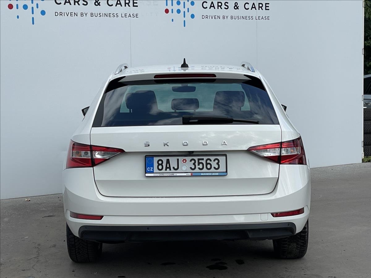 Škoda Superb