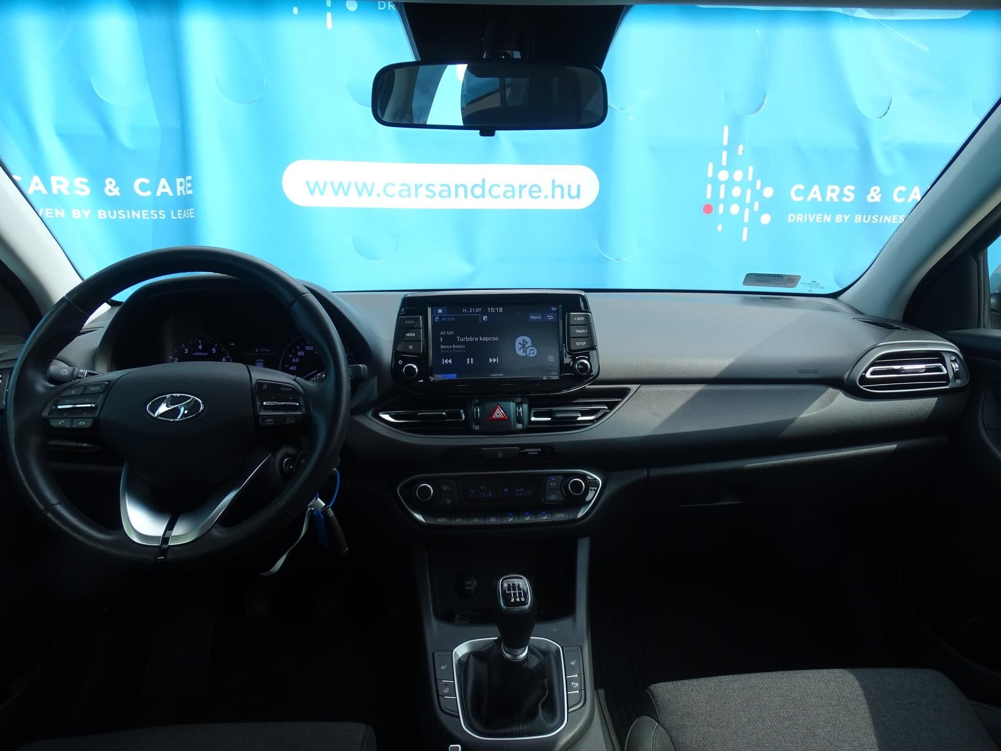 HYUNDAI I30