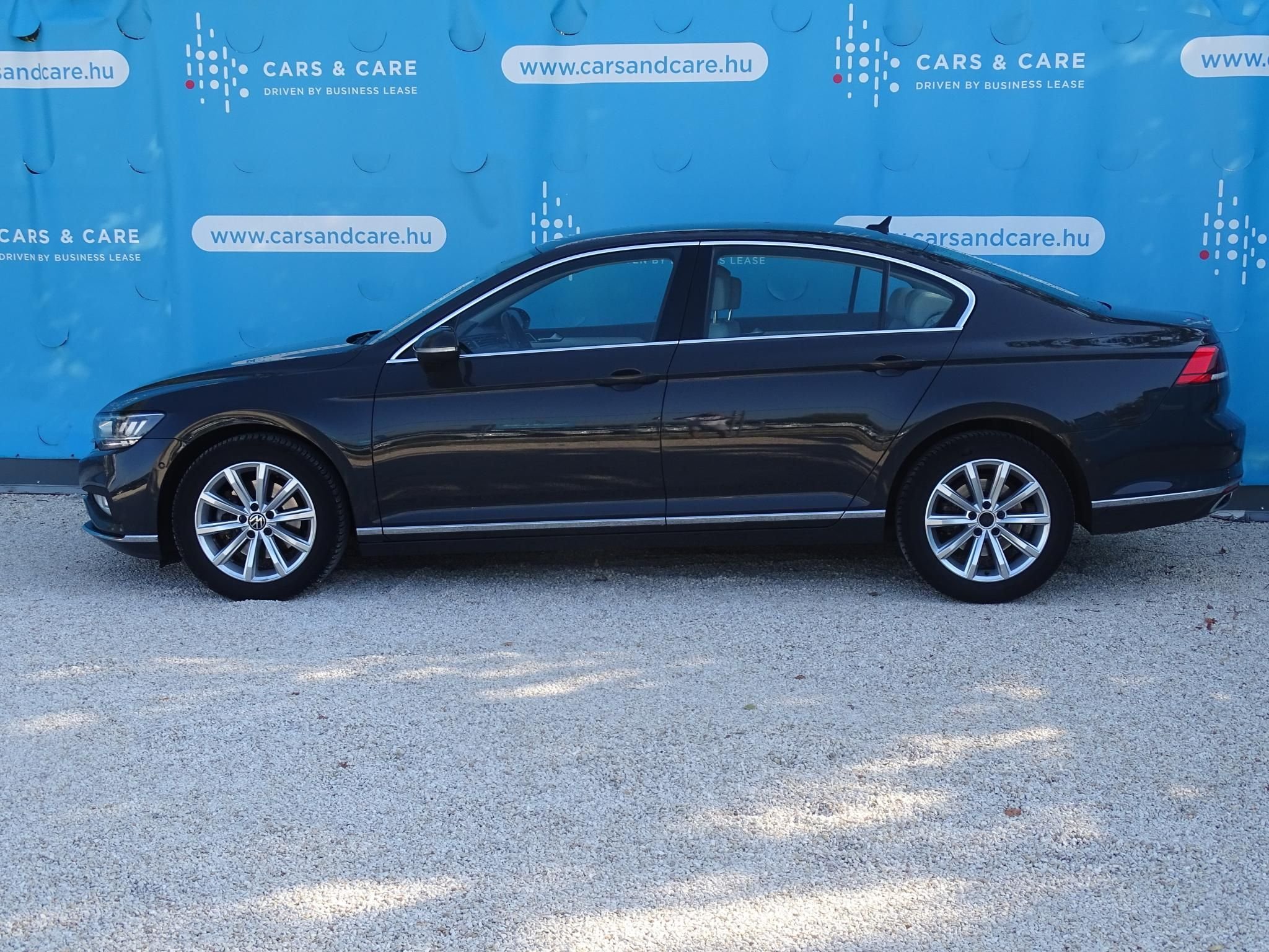 VOLKSWAGEN PASSAT VIII