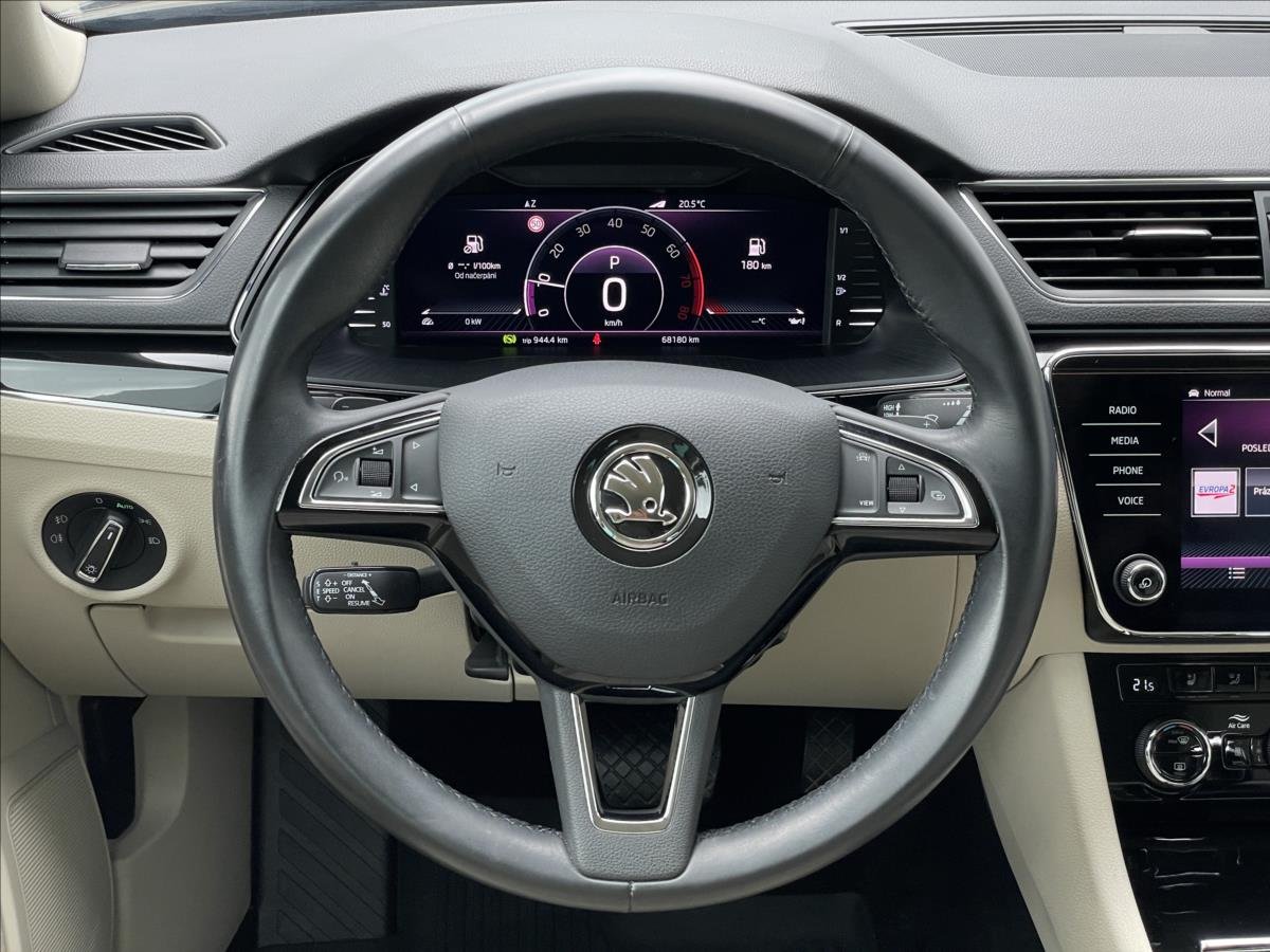 Škoda Superb