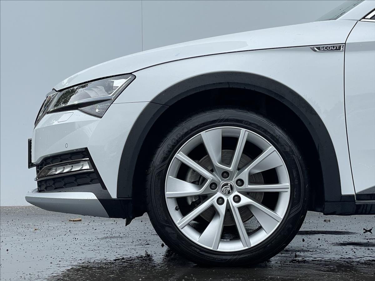Škoda Superb