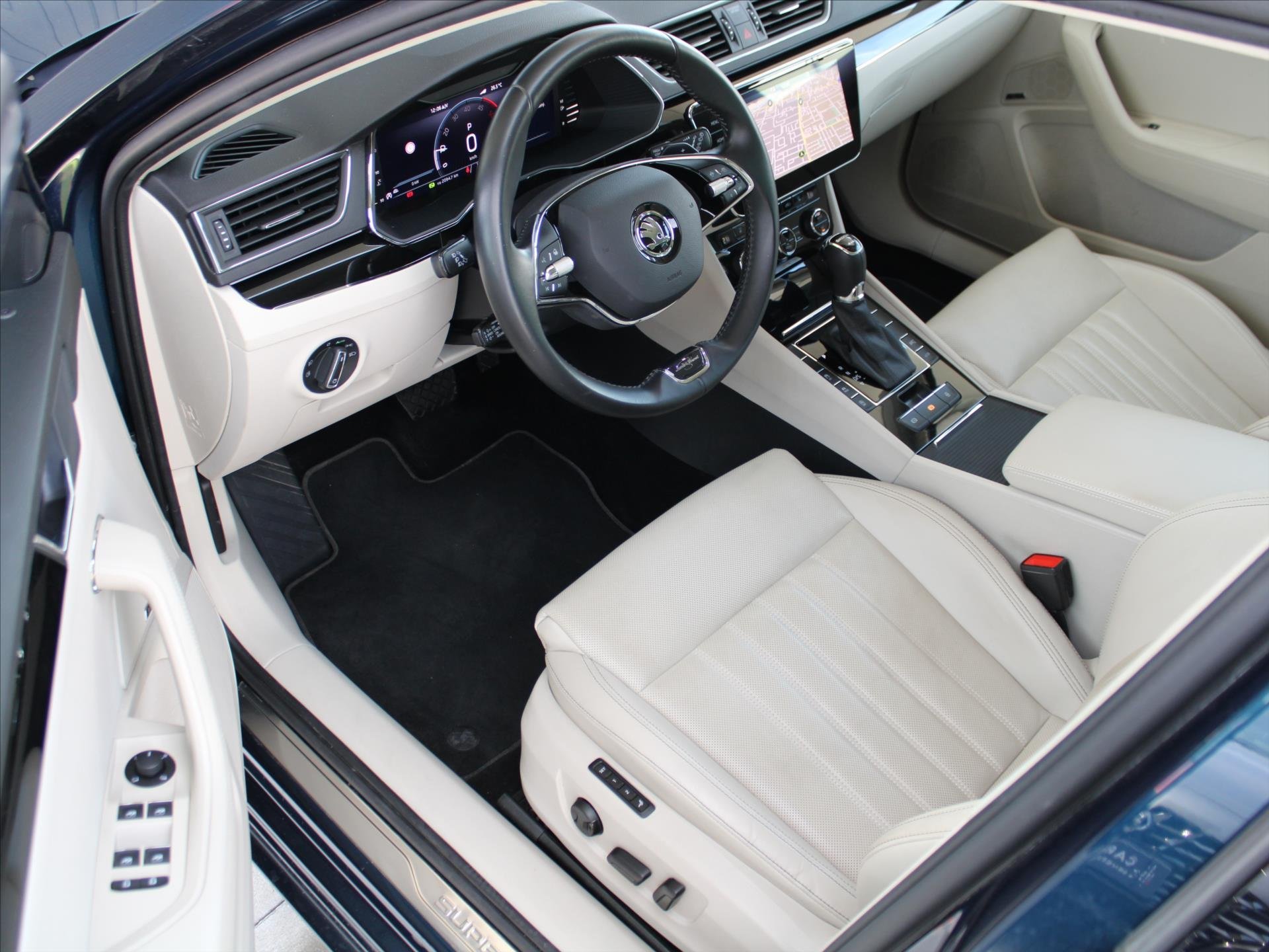 Škoda Superb