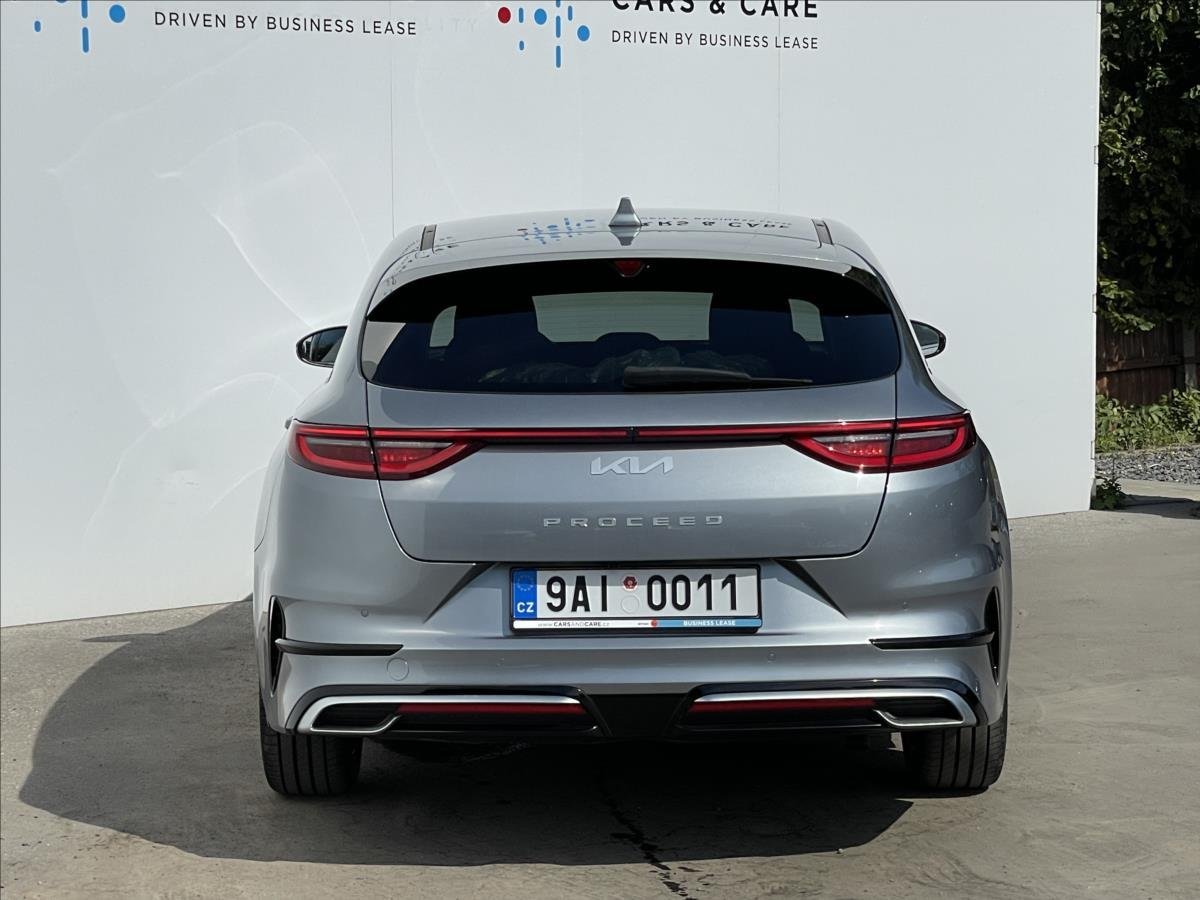 Kia ProCeed