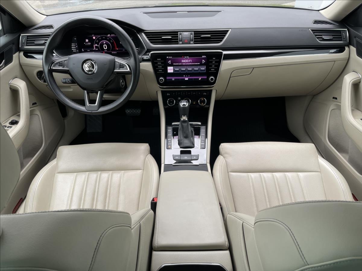 Škoda Superb