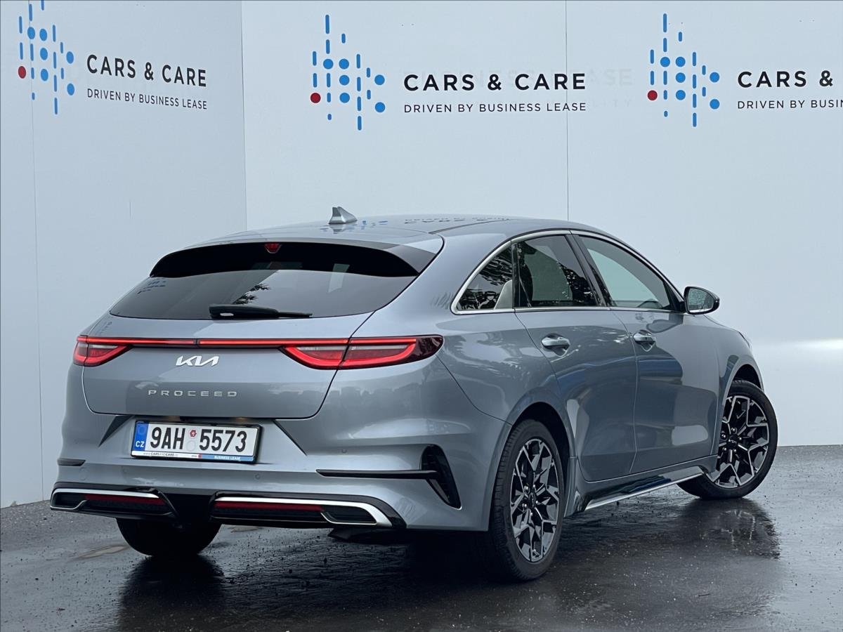 Kia ProCeed
