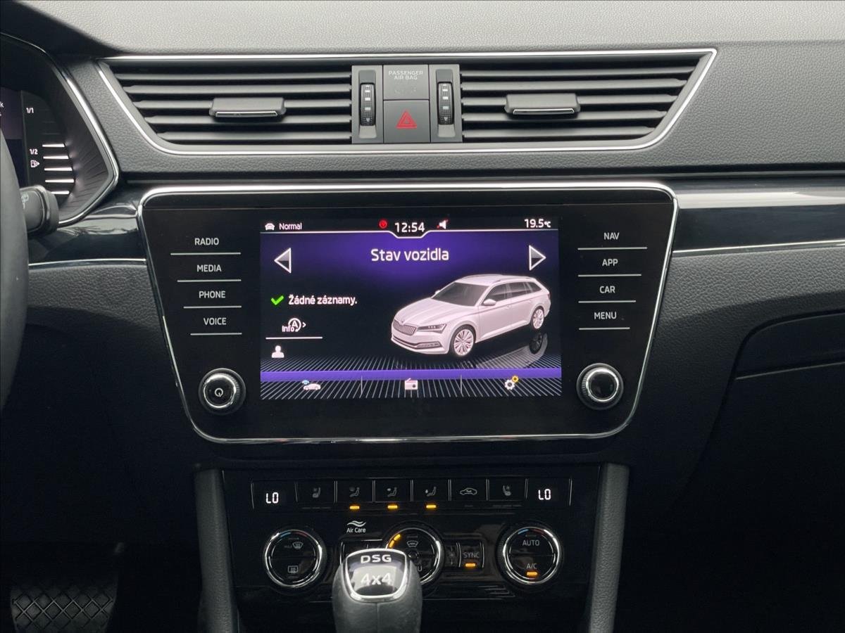 Škoda Superb