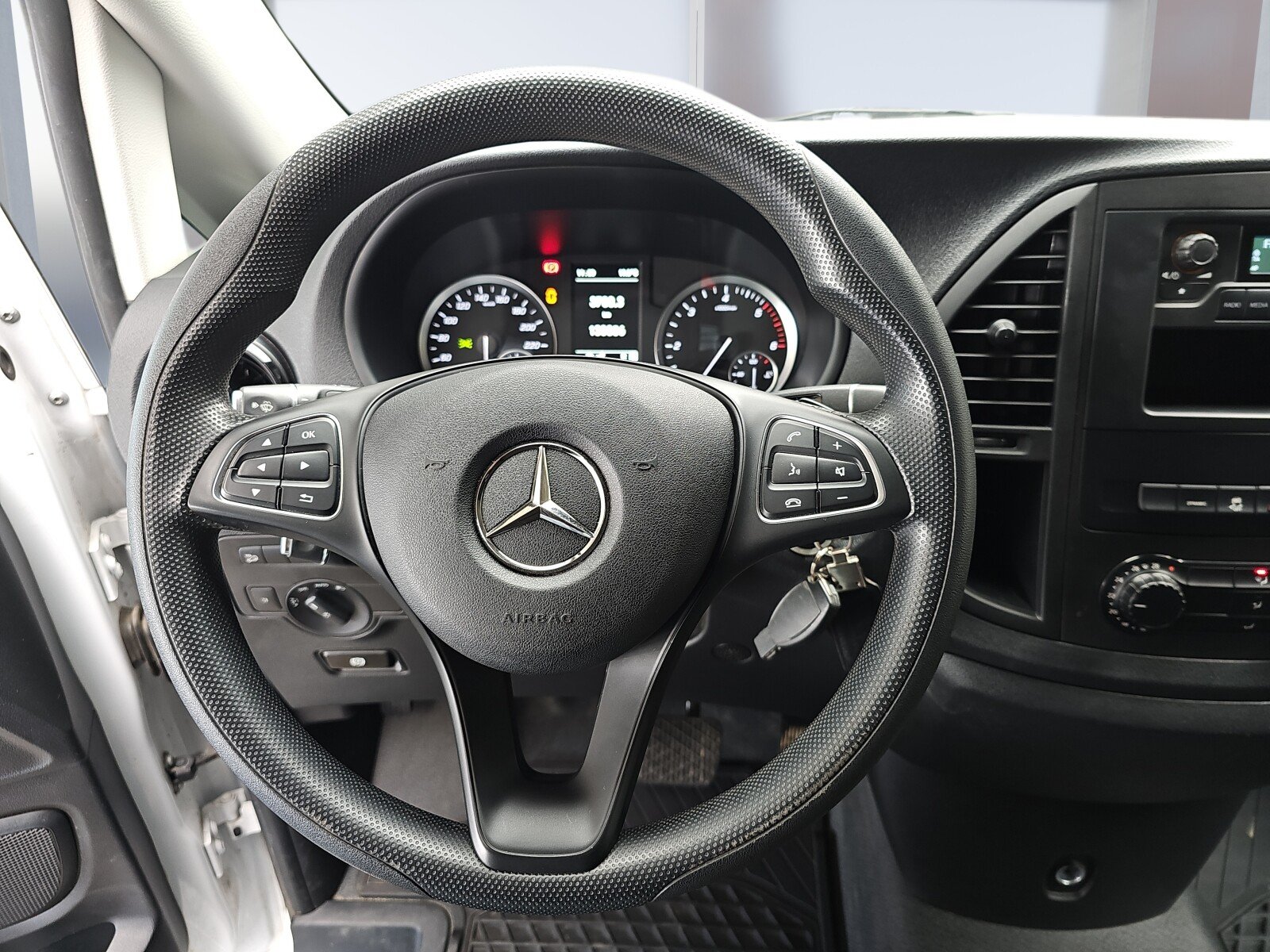 Mercedes-Benz Vito Furgon