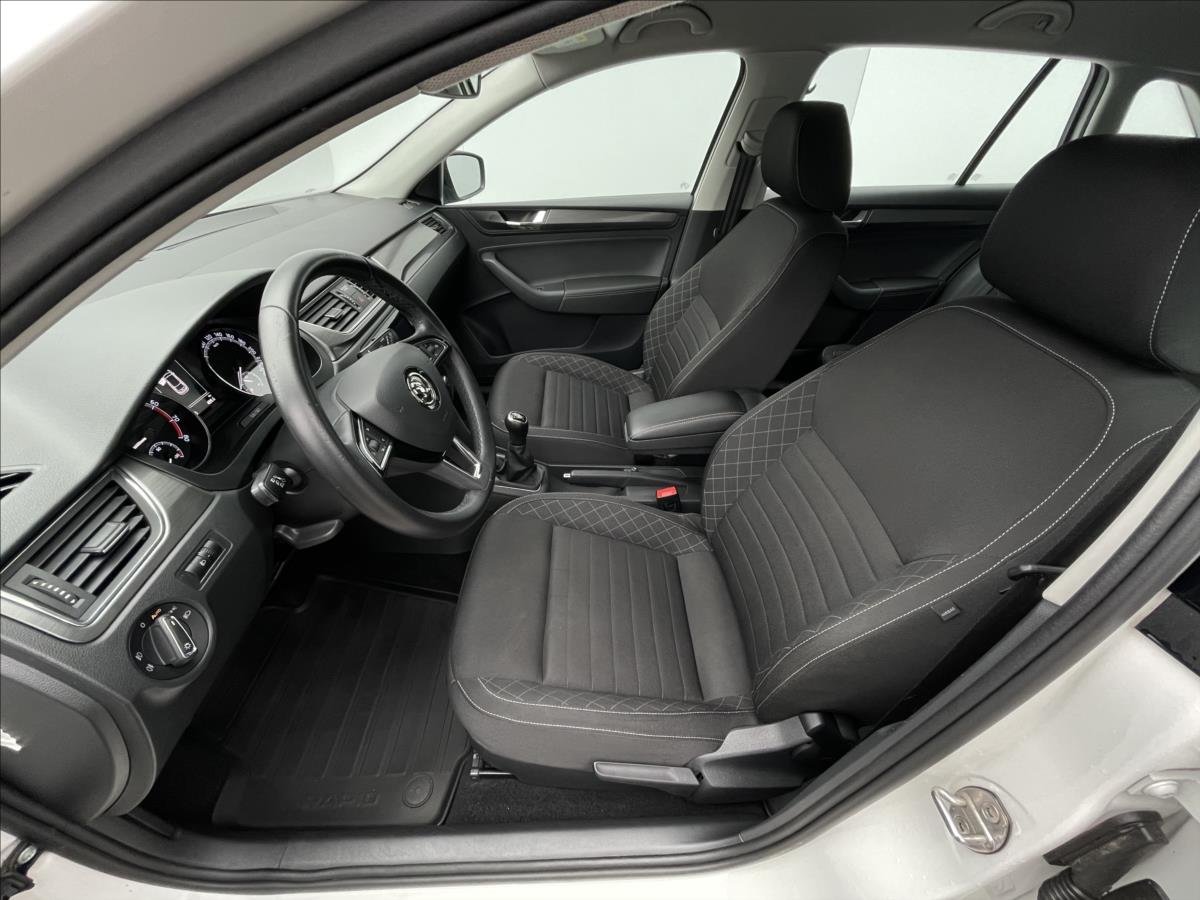 Škoda Rapid