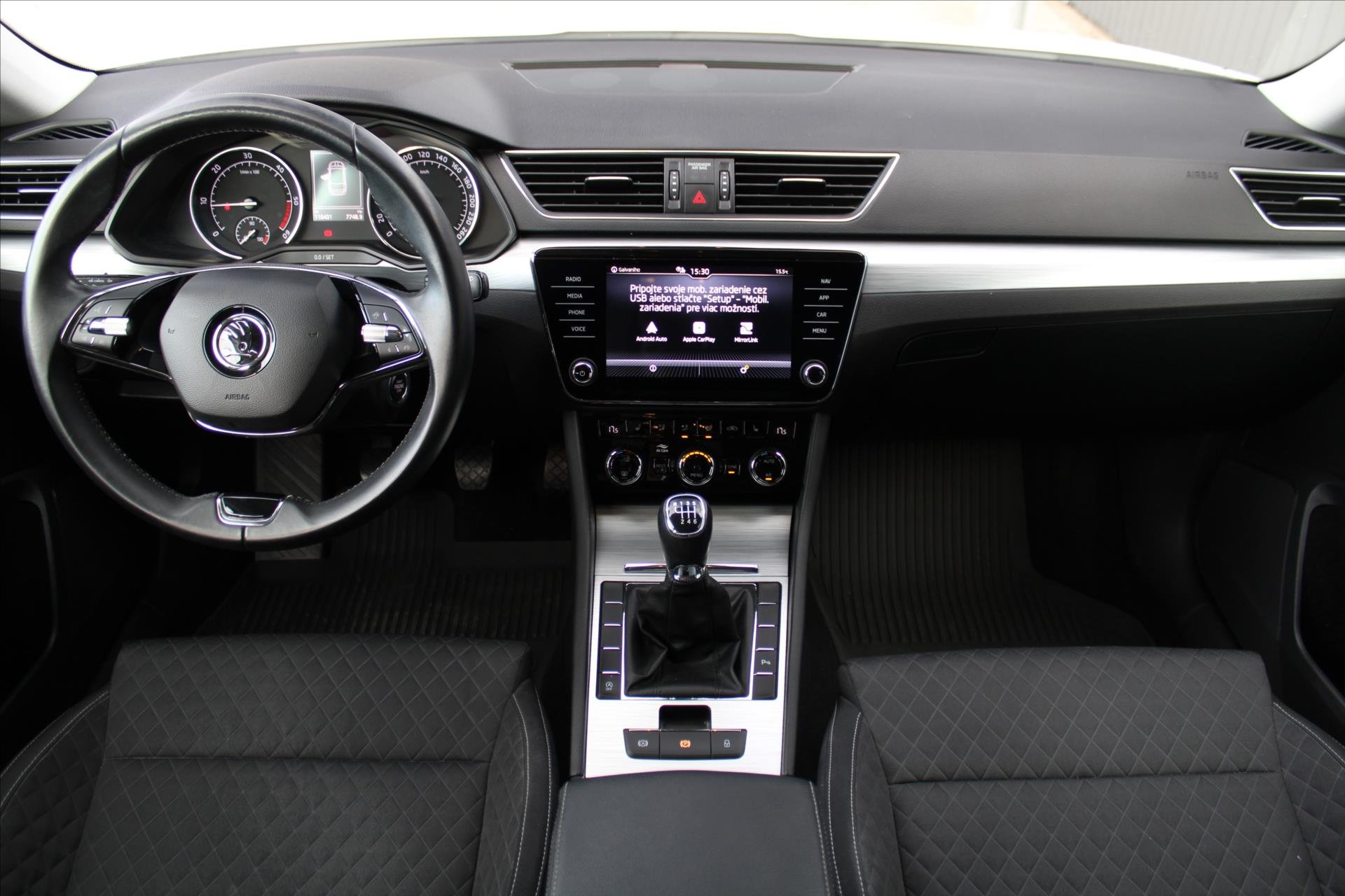 Škoda Superb