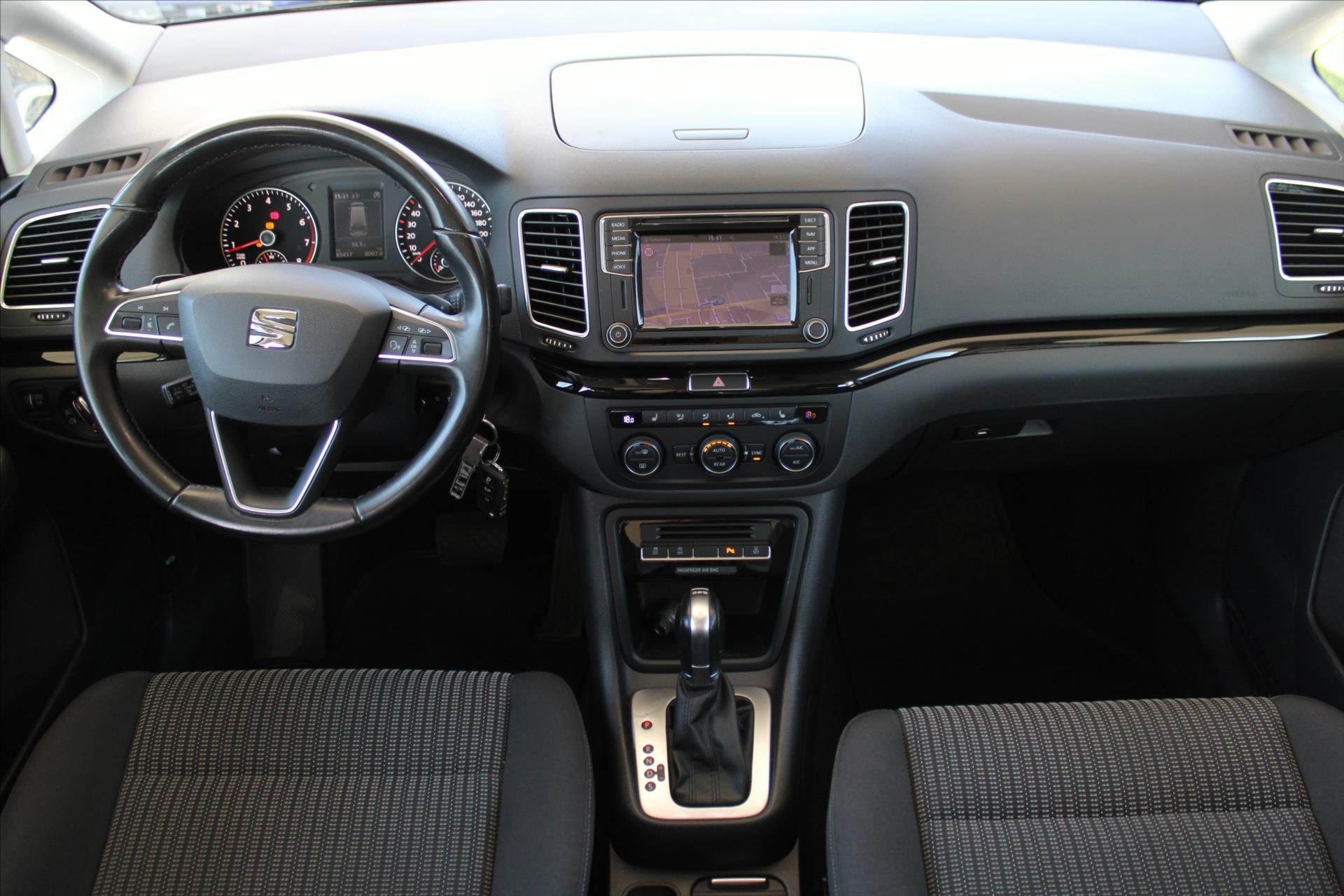 Seat Alhambra