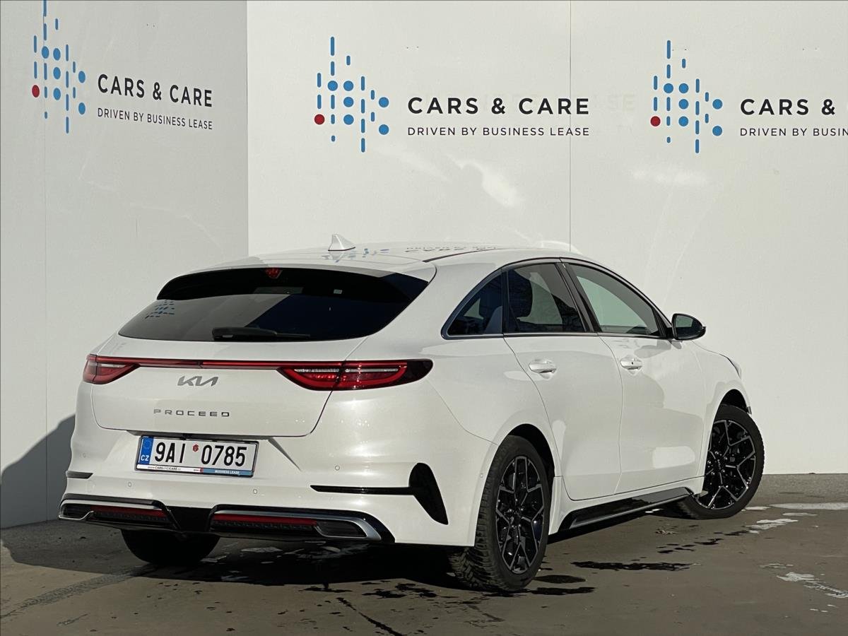 Kia ProCeed