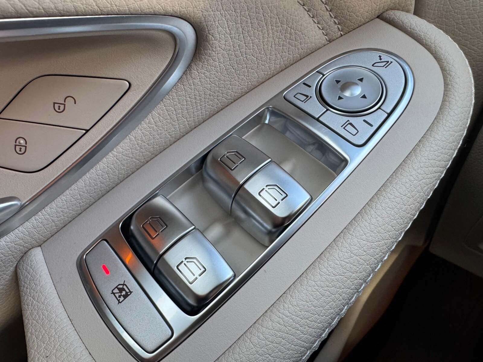 Mercedes-Benz GLC 200