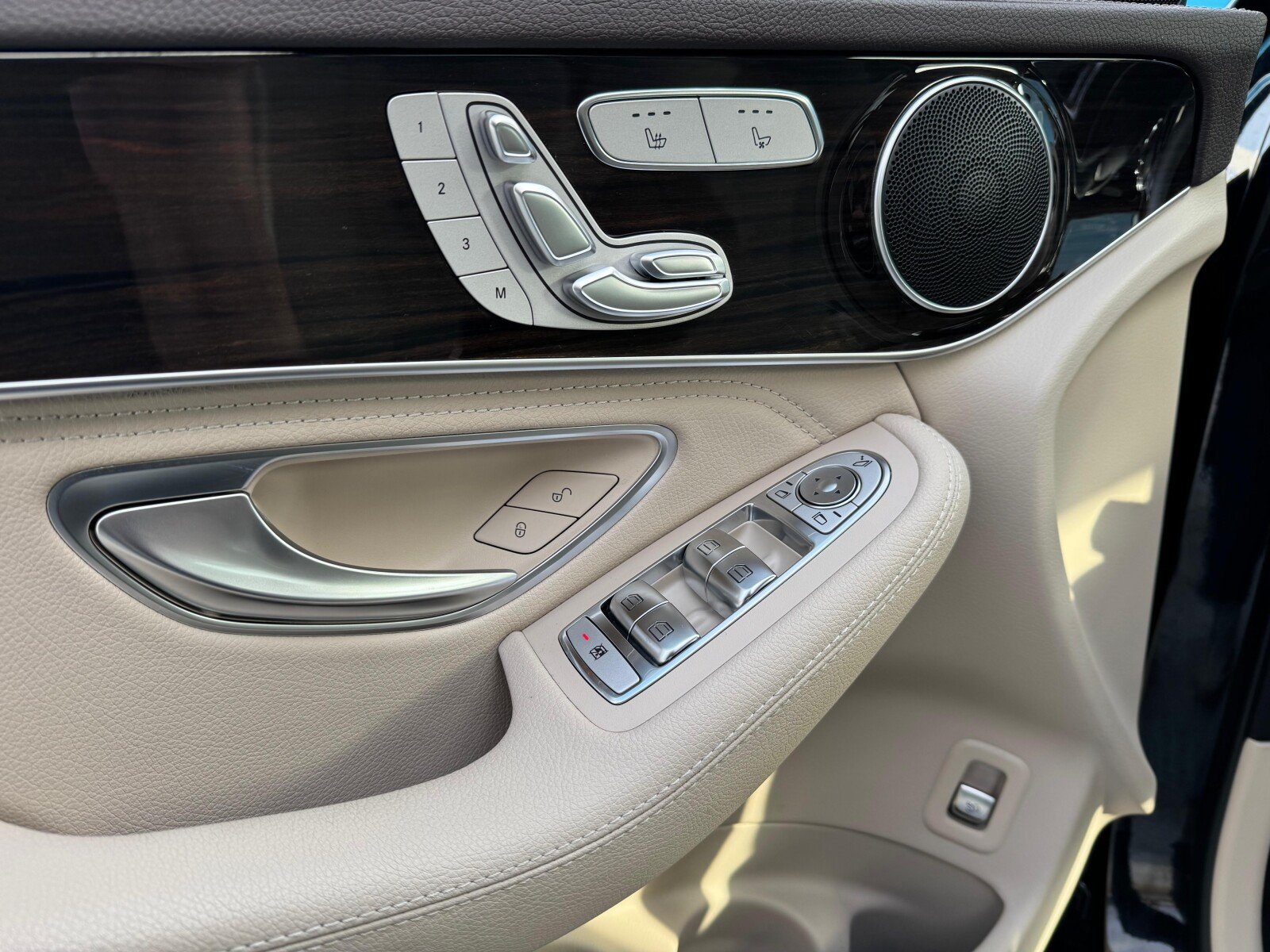 Mercedes-Benz GLC 200