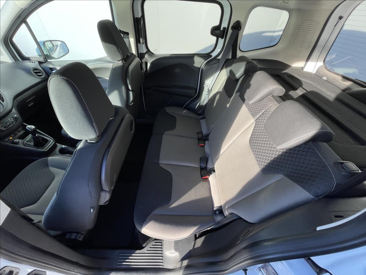 Ford Tourneo Courier