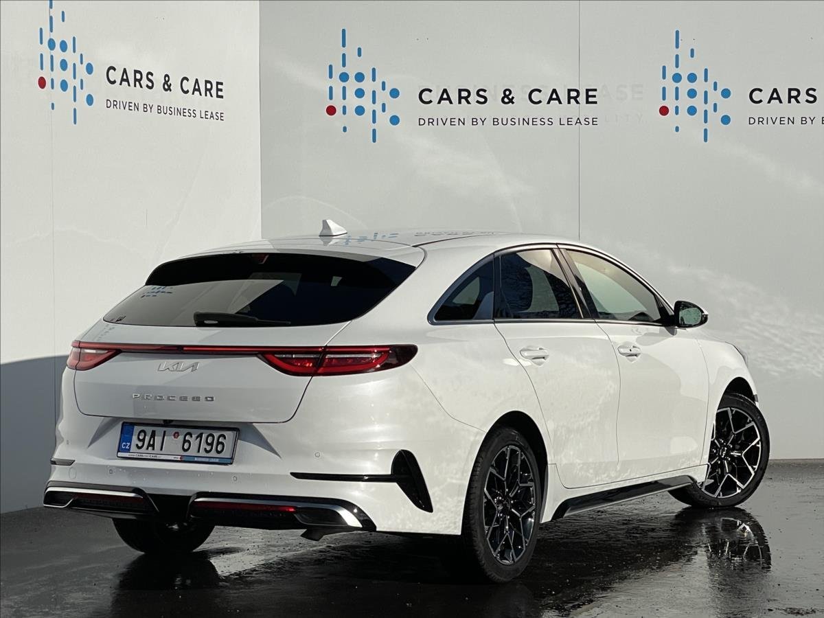 Kia ProCeed