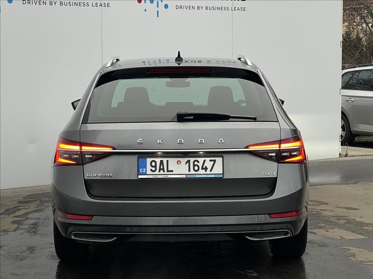 Škoda Superb