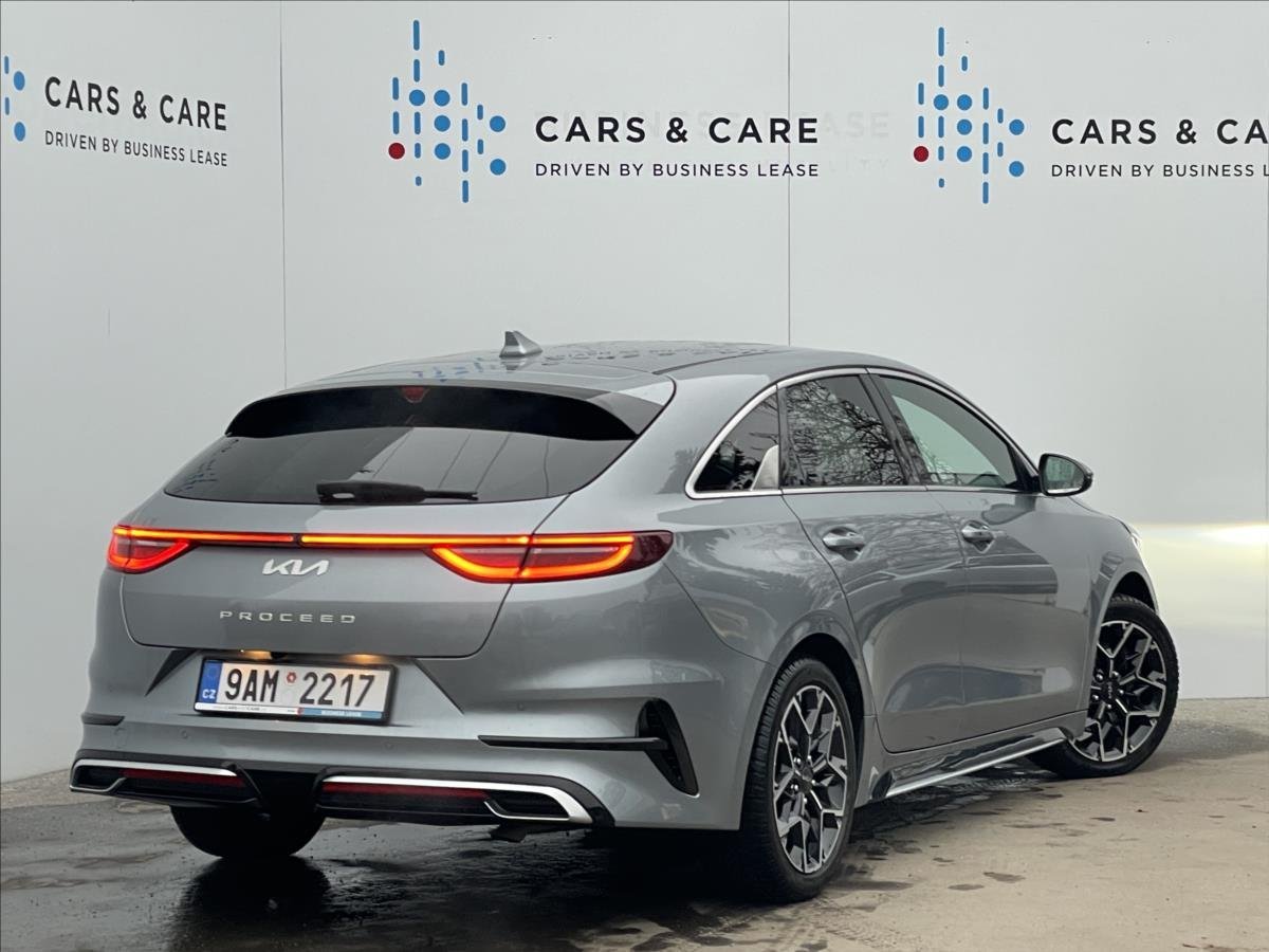 Kia ProCeed