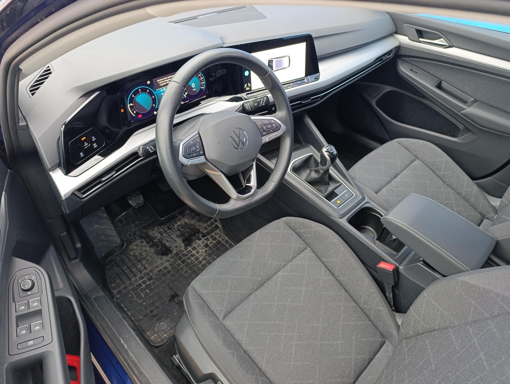 VOLKSWAGEN GOLF VIII