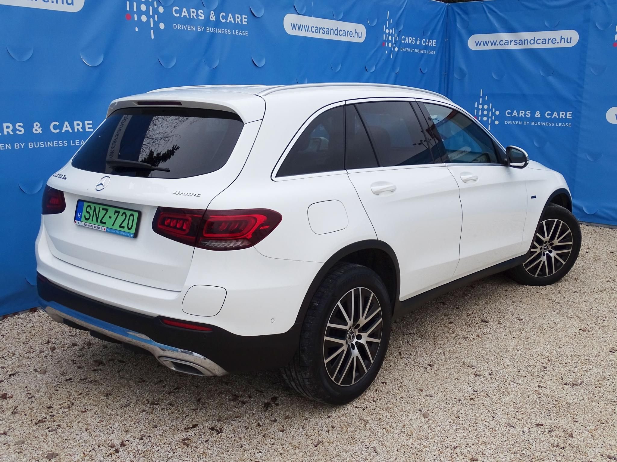 MERCEDES-BENZ GLC 300
