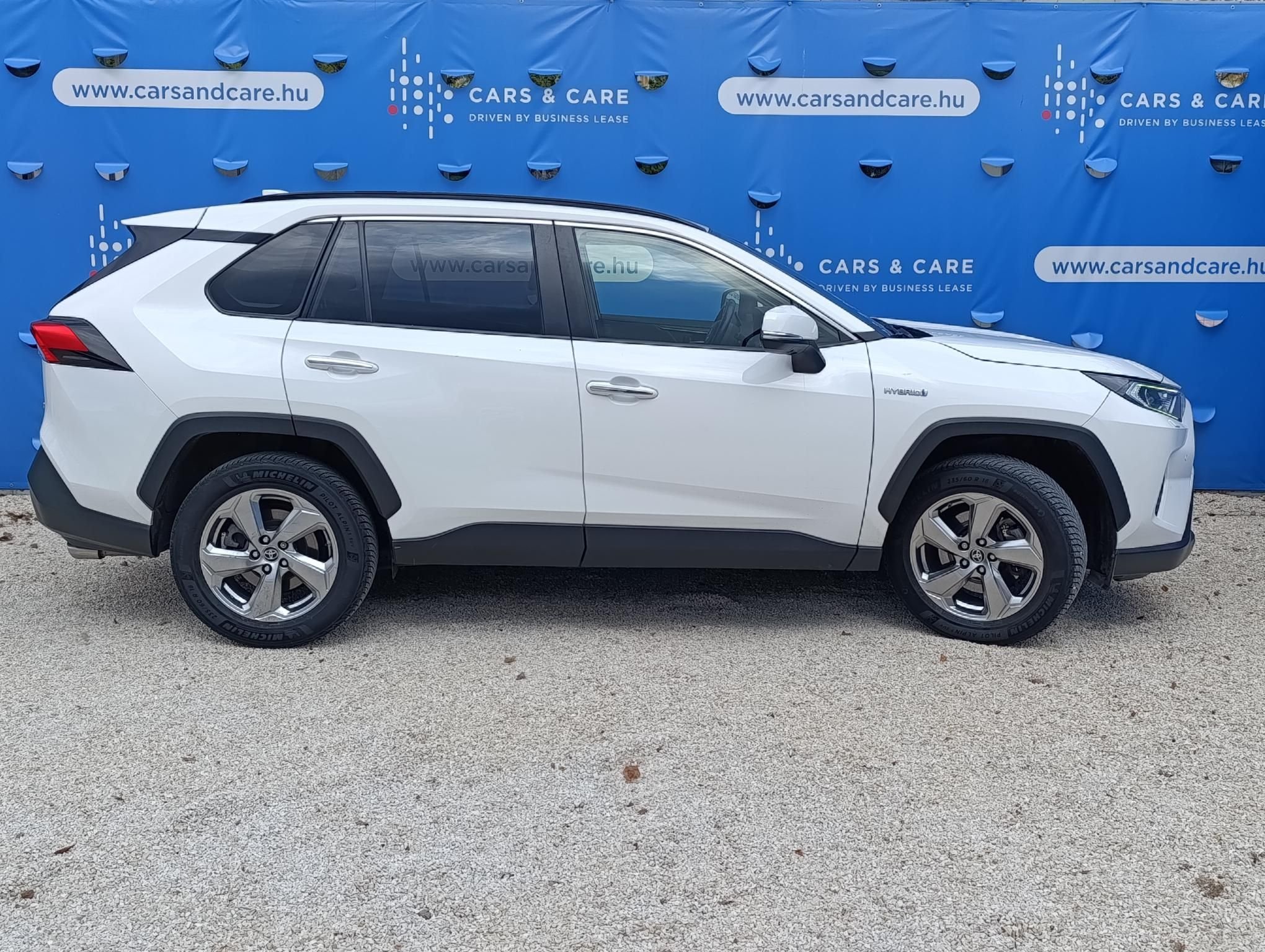 TOYOTA RAV 4