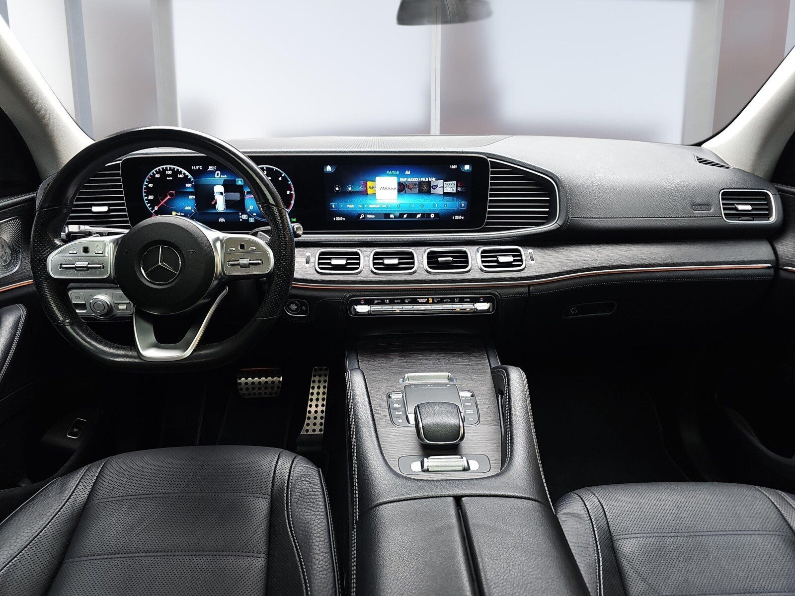 Mercedes-Benz GLS 400