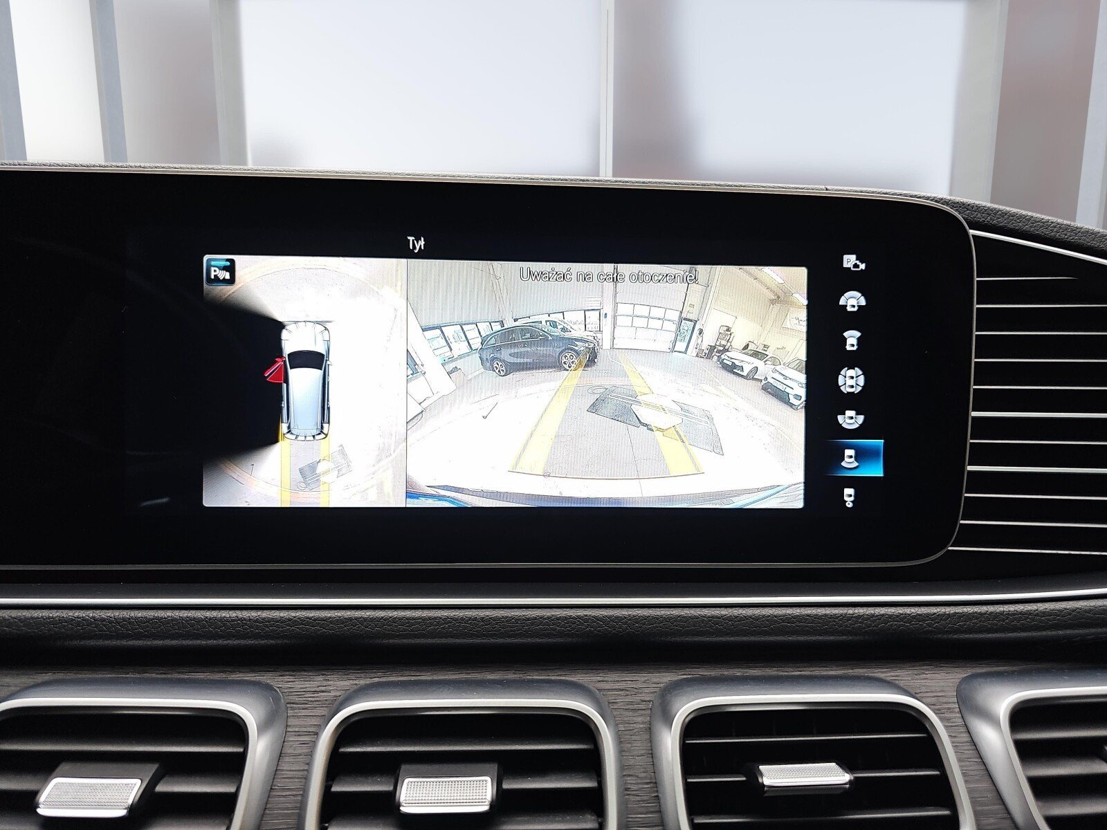 Mercedes-Benz GLS 400