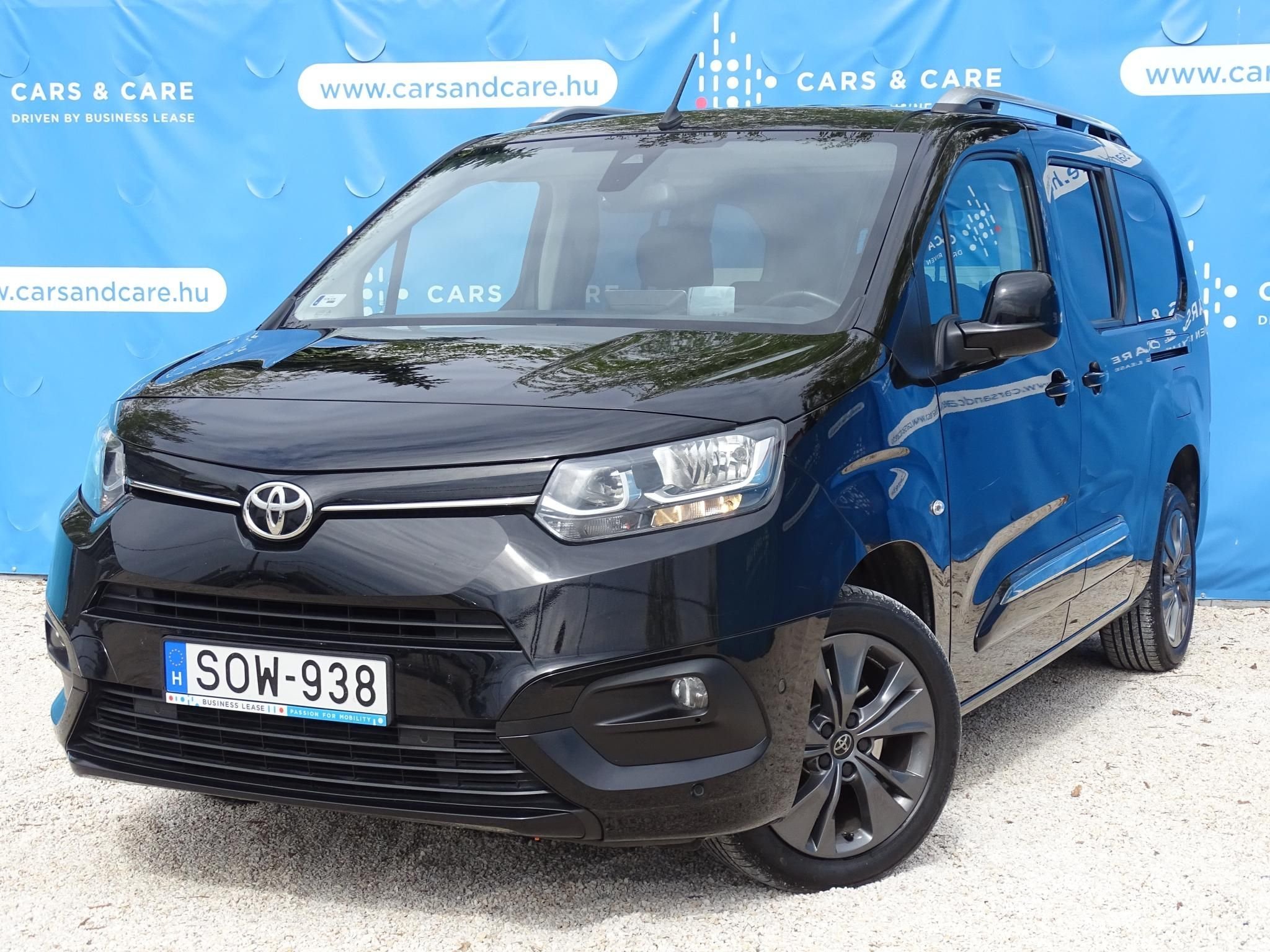 TOYOTA PROACE