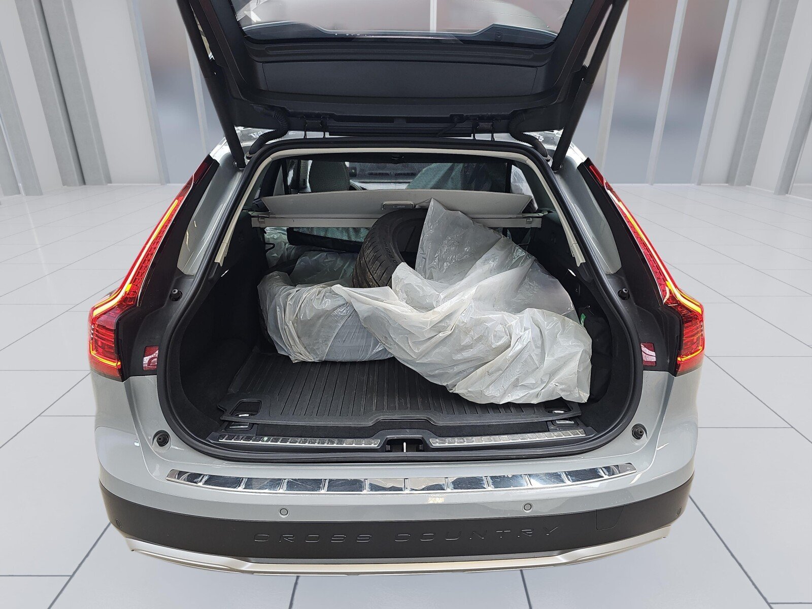 Volvo V90 Cross Country