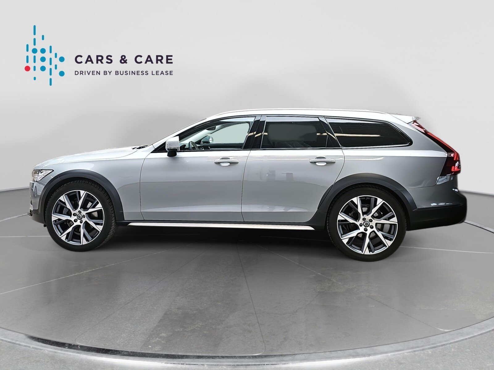 Volvo V90 Cross Country