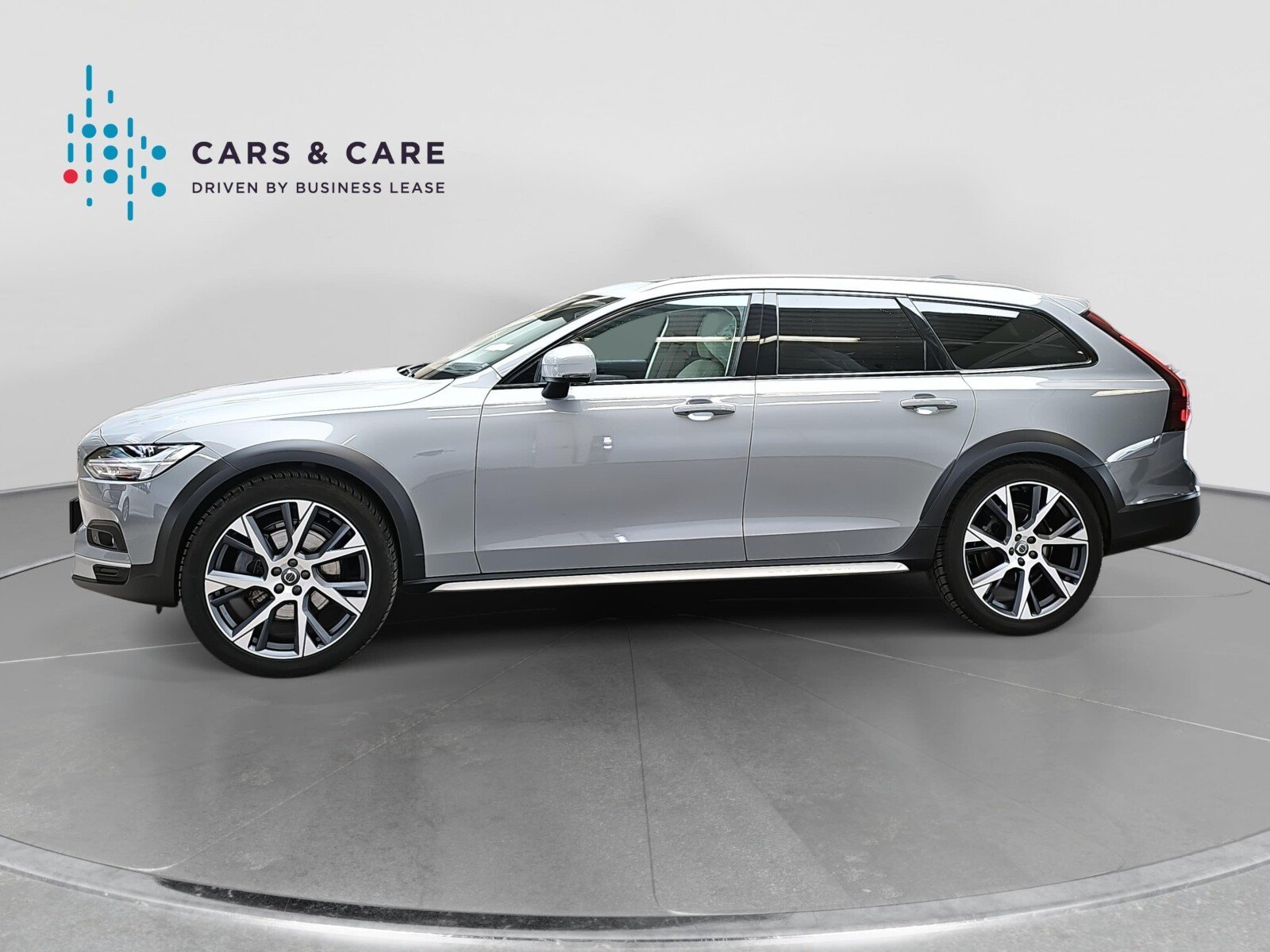 Volvo V90 Cross Country