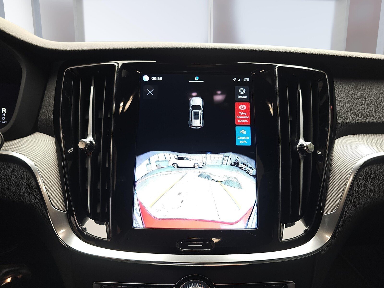 Volvo V60 Cross Country