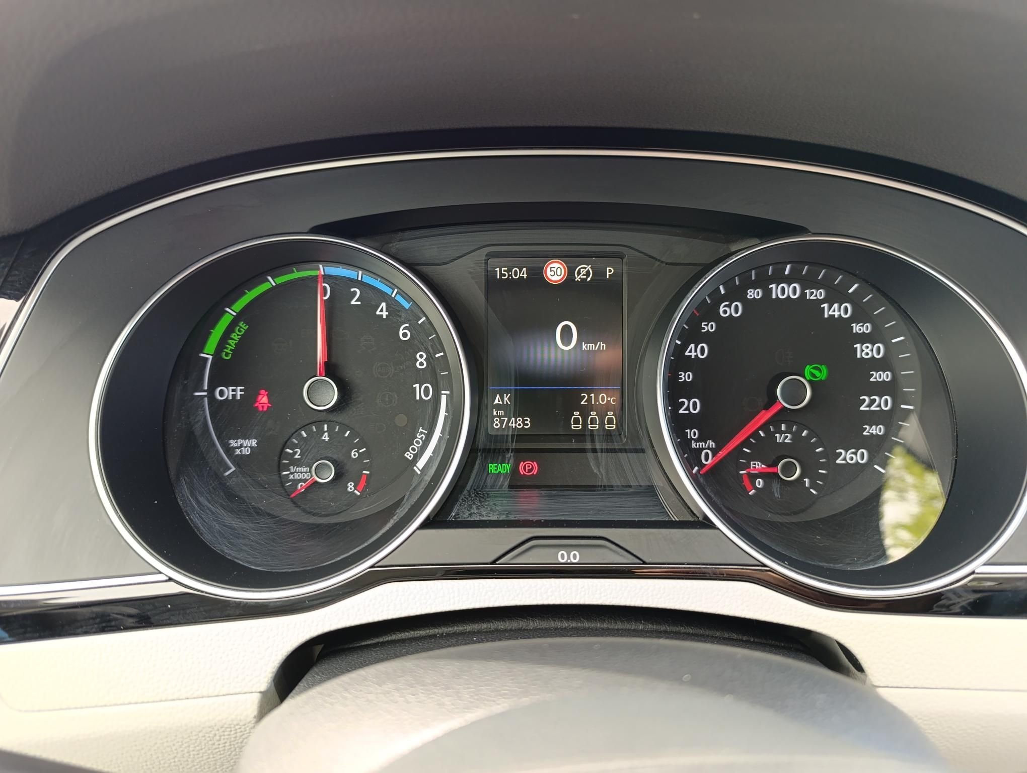 VOLKSWAGEN PASSAT VIII