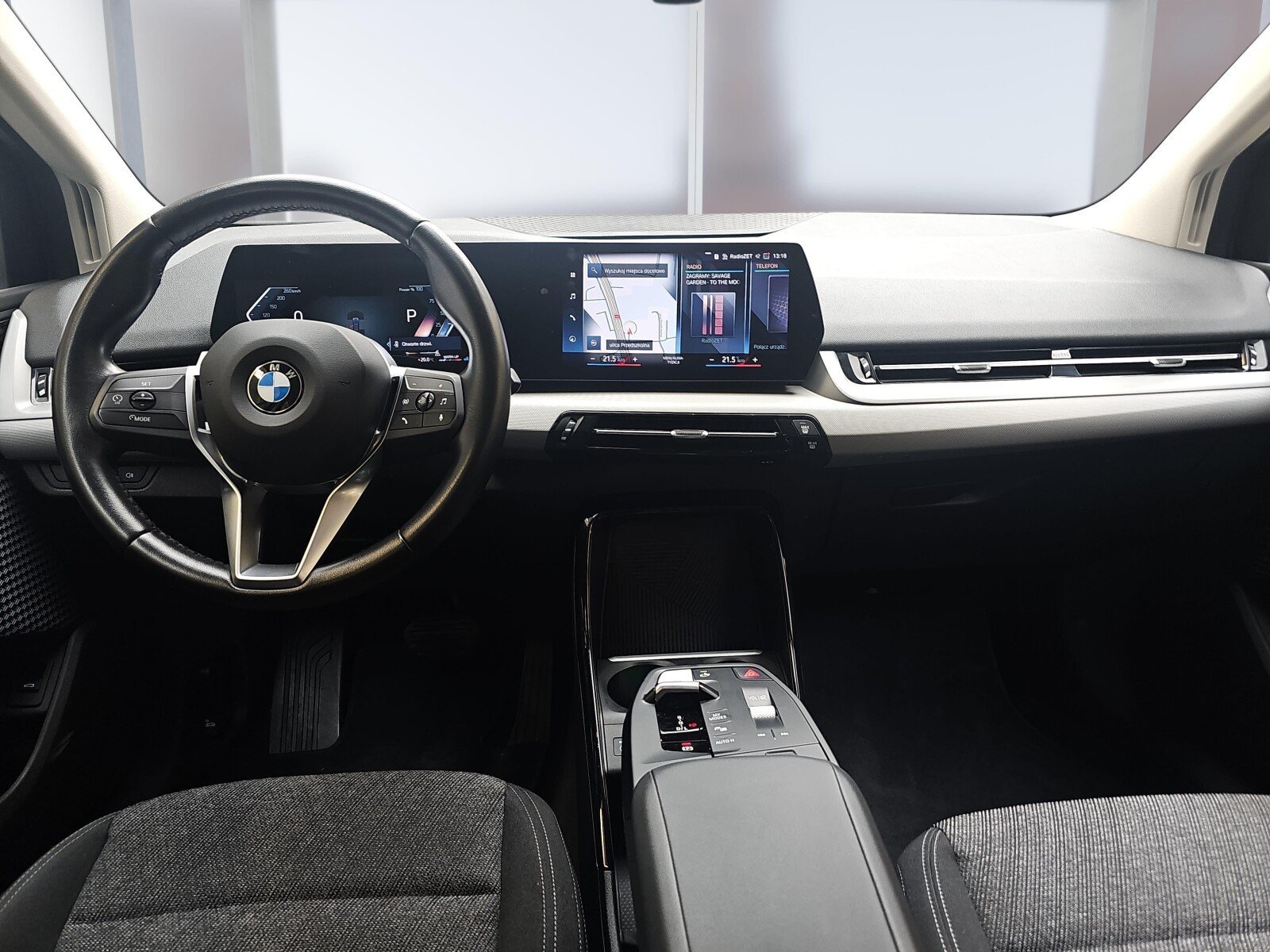 BMW 218