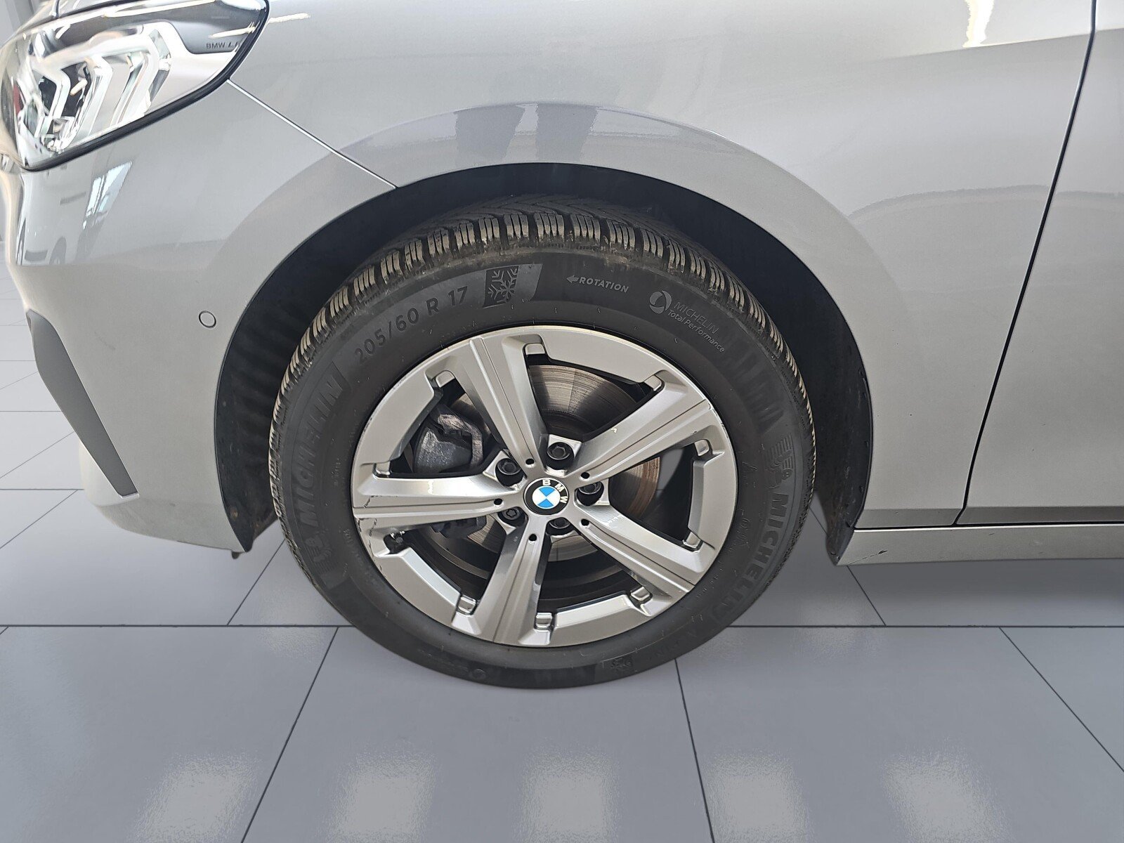 BMW 218