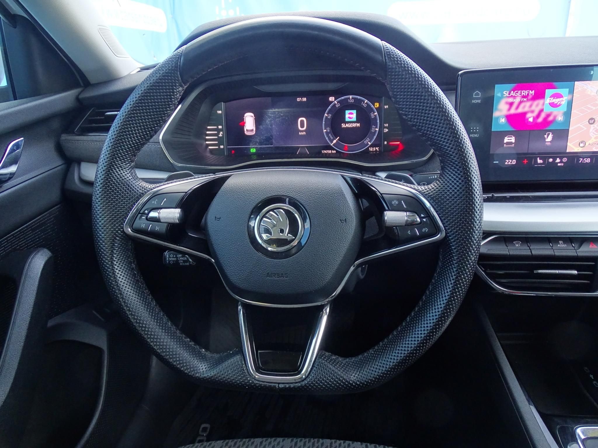 SKODA OCTAVIA
