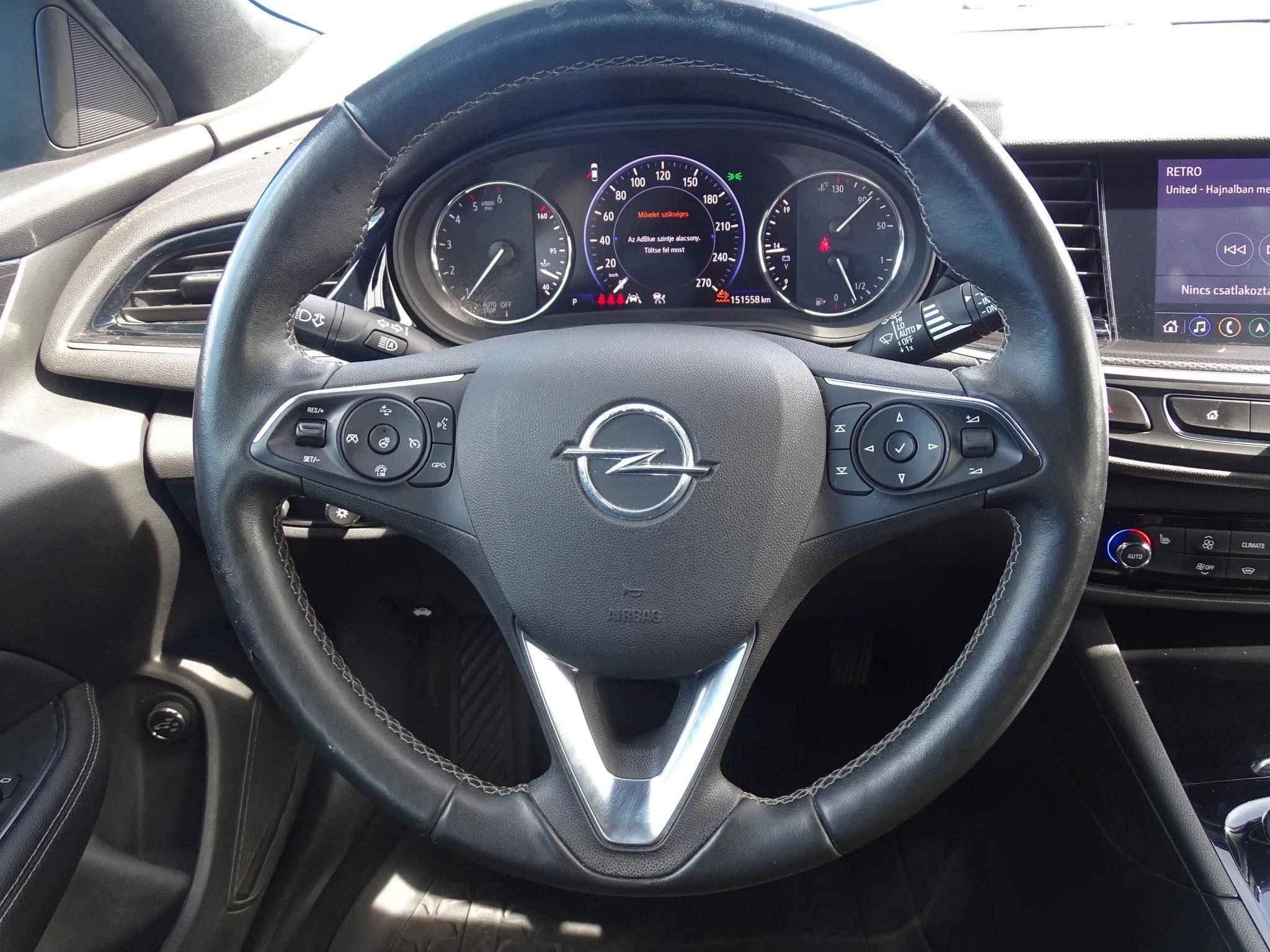OPEL INSIGNIA