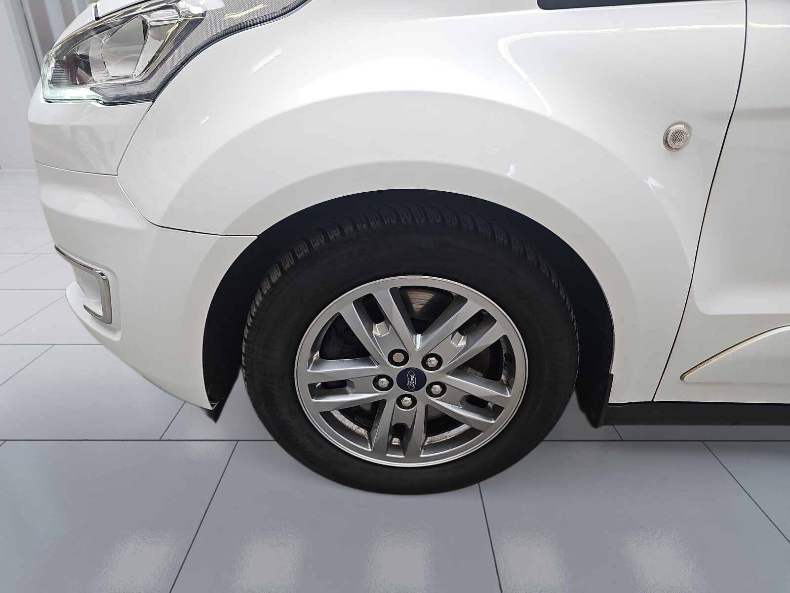 Ford Grand Tourneo Connect