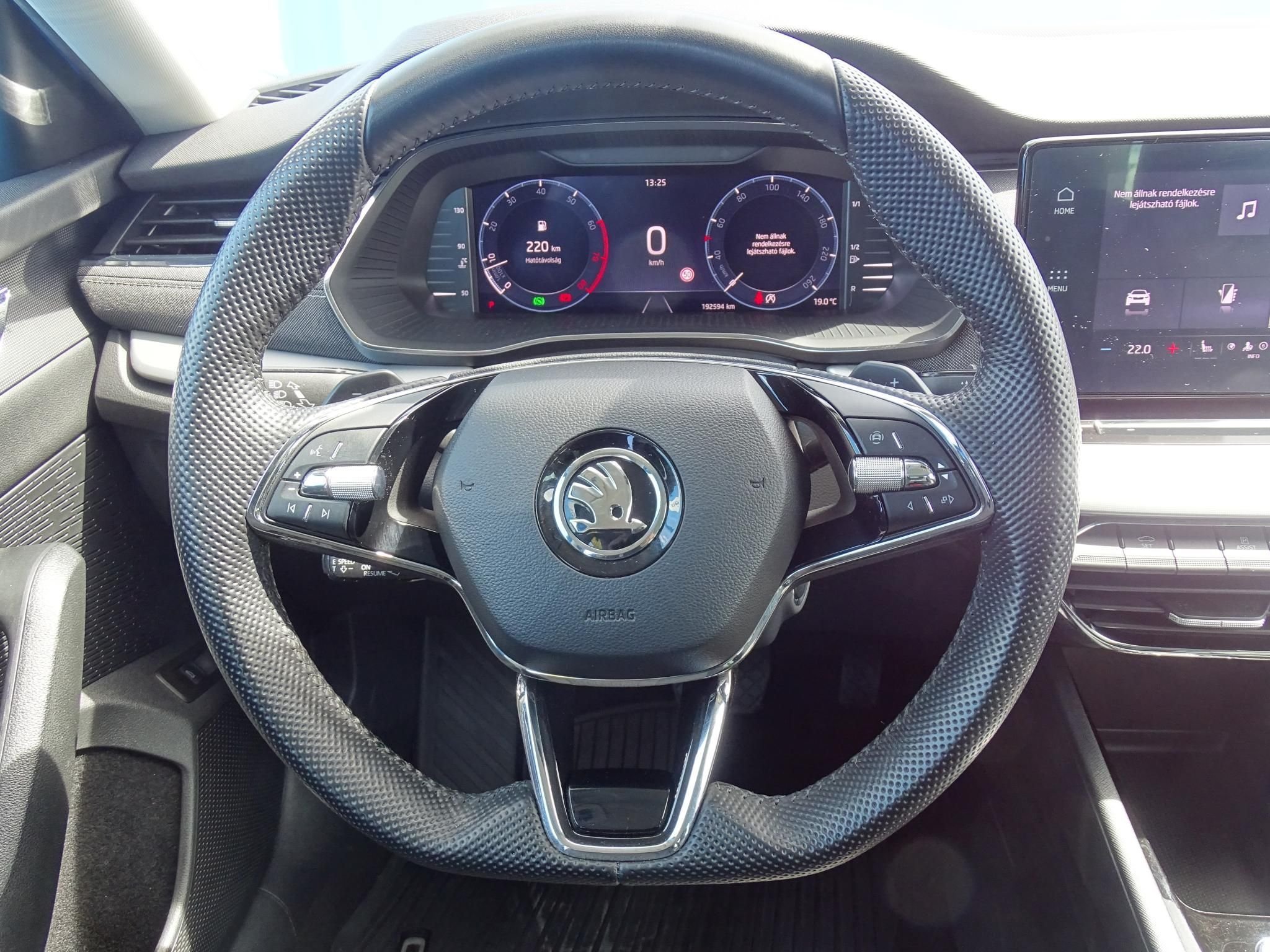SKODA OCTAVIA